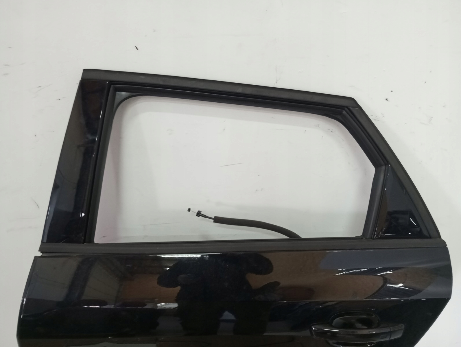 door left rear. AUDI A1 82A 21R does not have windows
