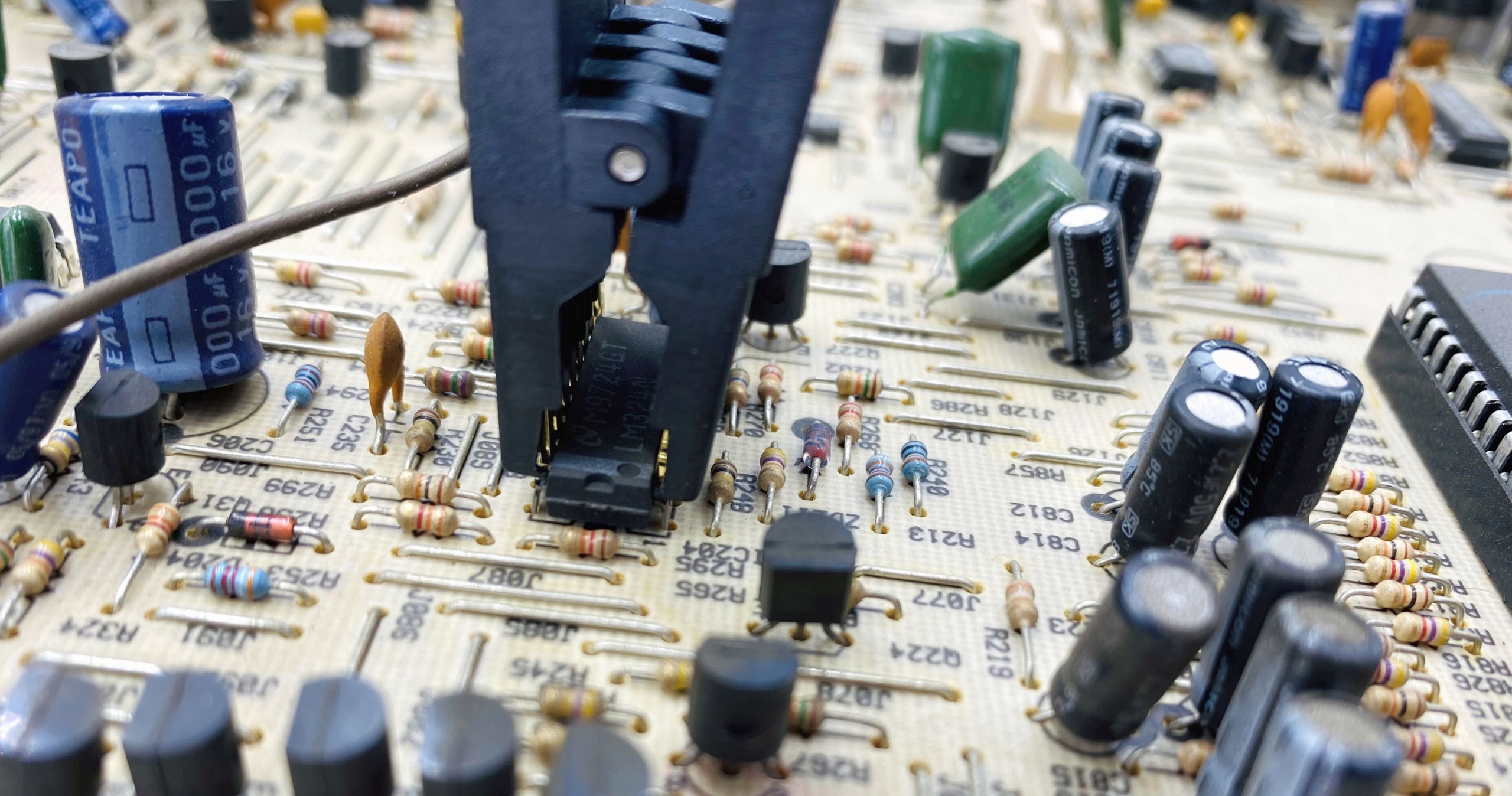 Klips testowy pomiarowy DIL16/PDIP 16-pin R=2,54mm Model PDIP16