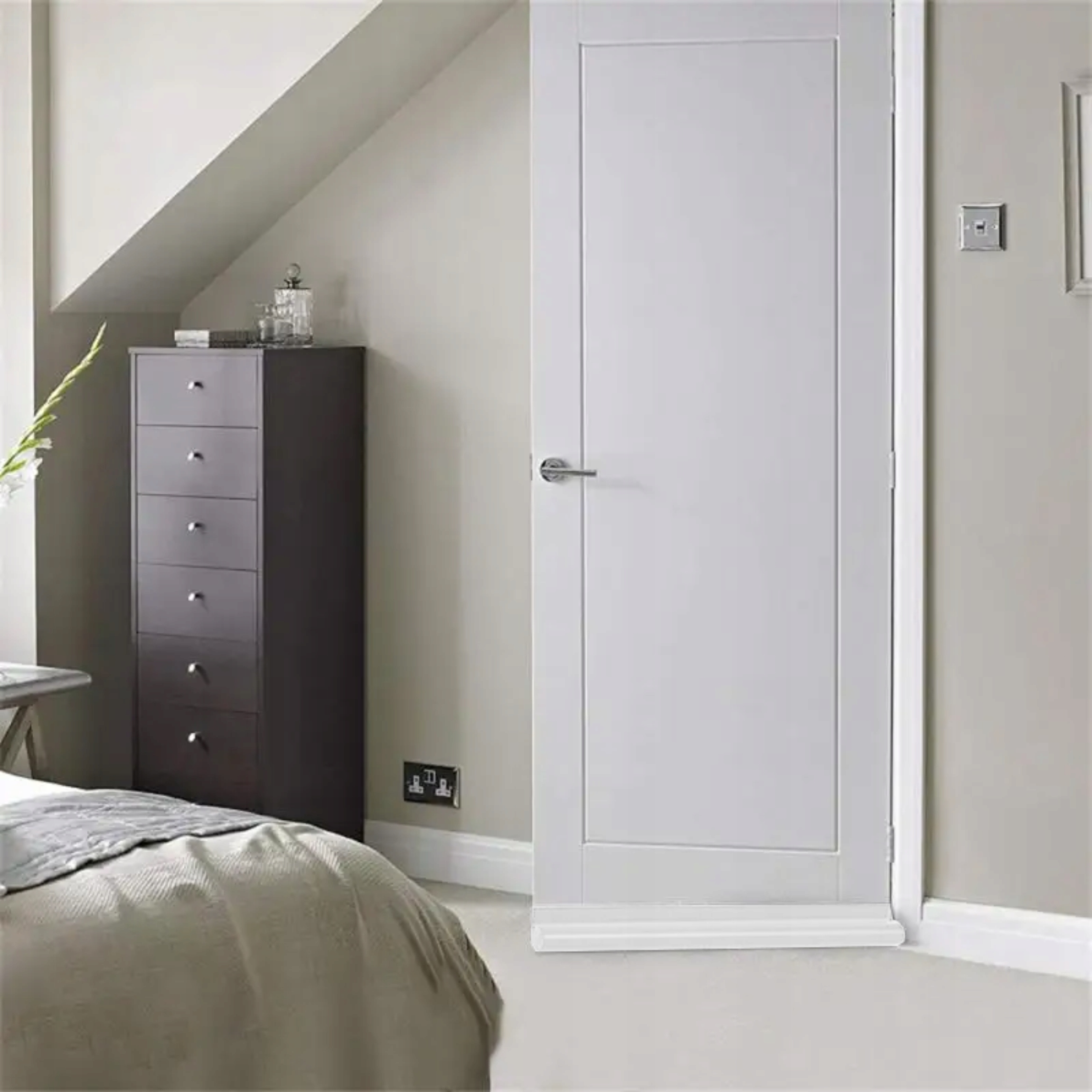 USZCZELKA POD DRZWI OKNA PIANKOWA pojedyncza rzep akustyczna przeciąg owady Marka inna