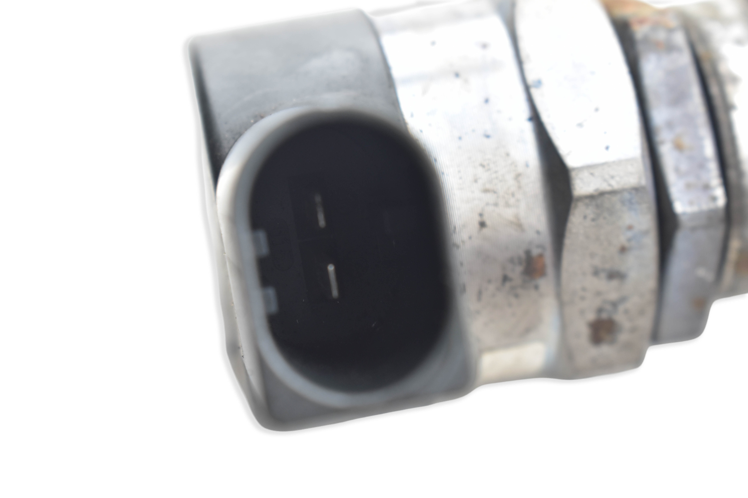 injection ramp sensor VW PASSAT B6 AUDI A3 8P OCTAVIA III 2.0TDI 03L089C