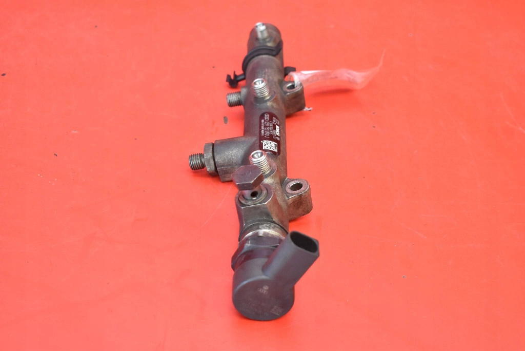 Rampe injection Droit 059130090J AUDI A6 C6 3.0 TDI 233 KM 04-08