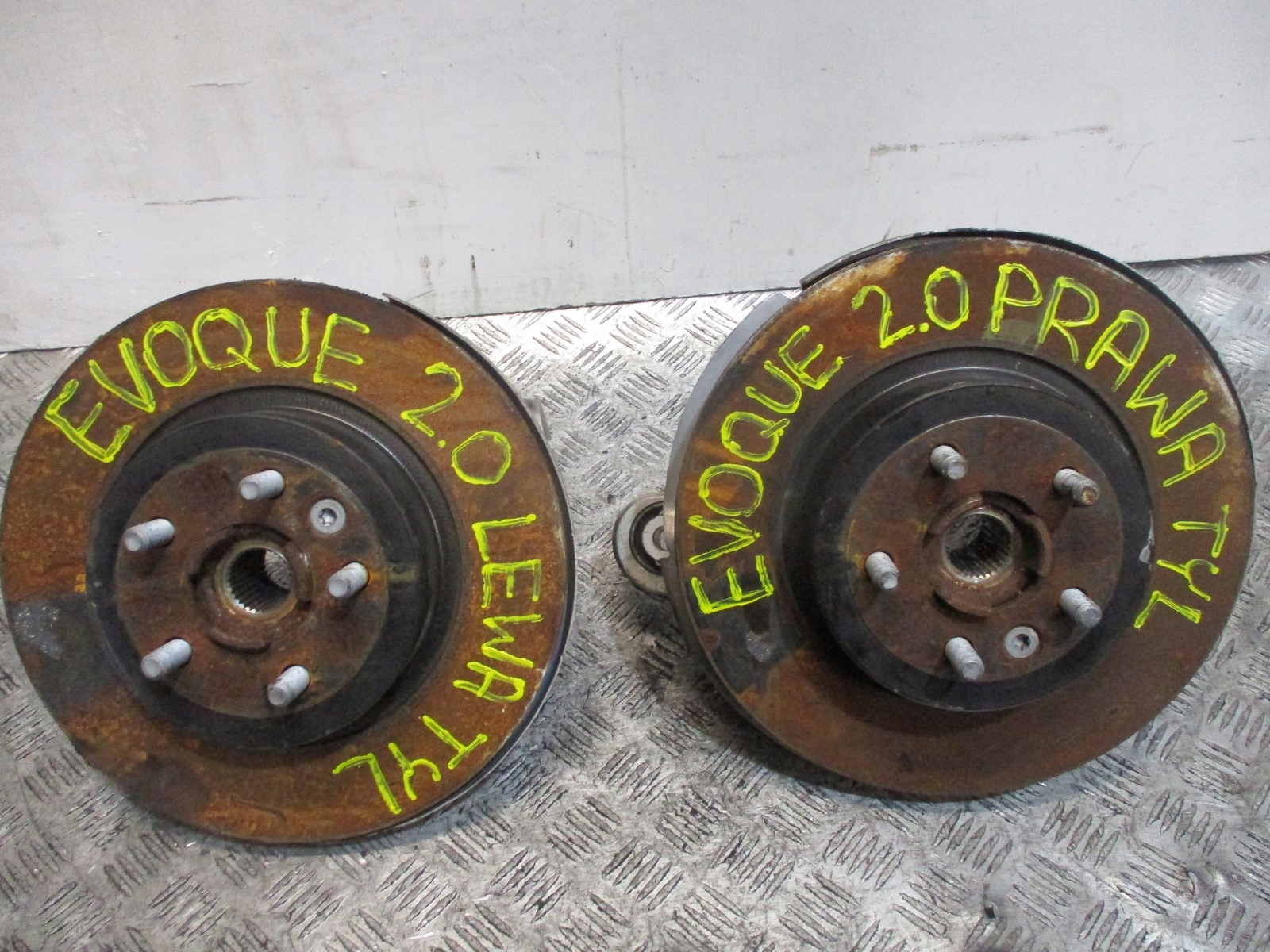 swing rear Range Rover Discovery sport 2,0D 15R left or right