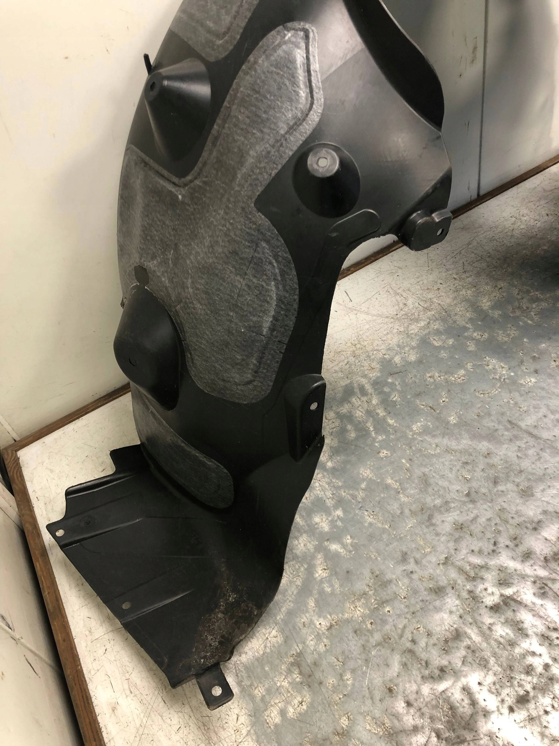 mudguard left front MINI F54 7346035
