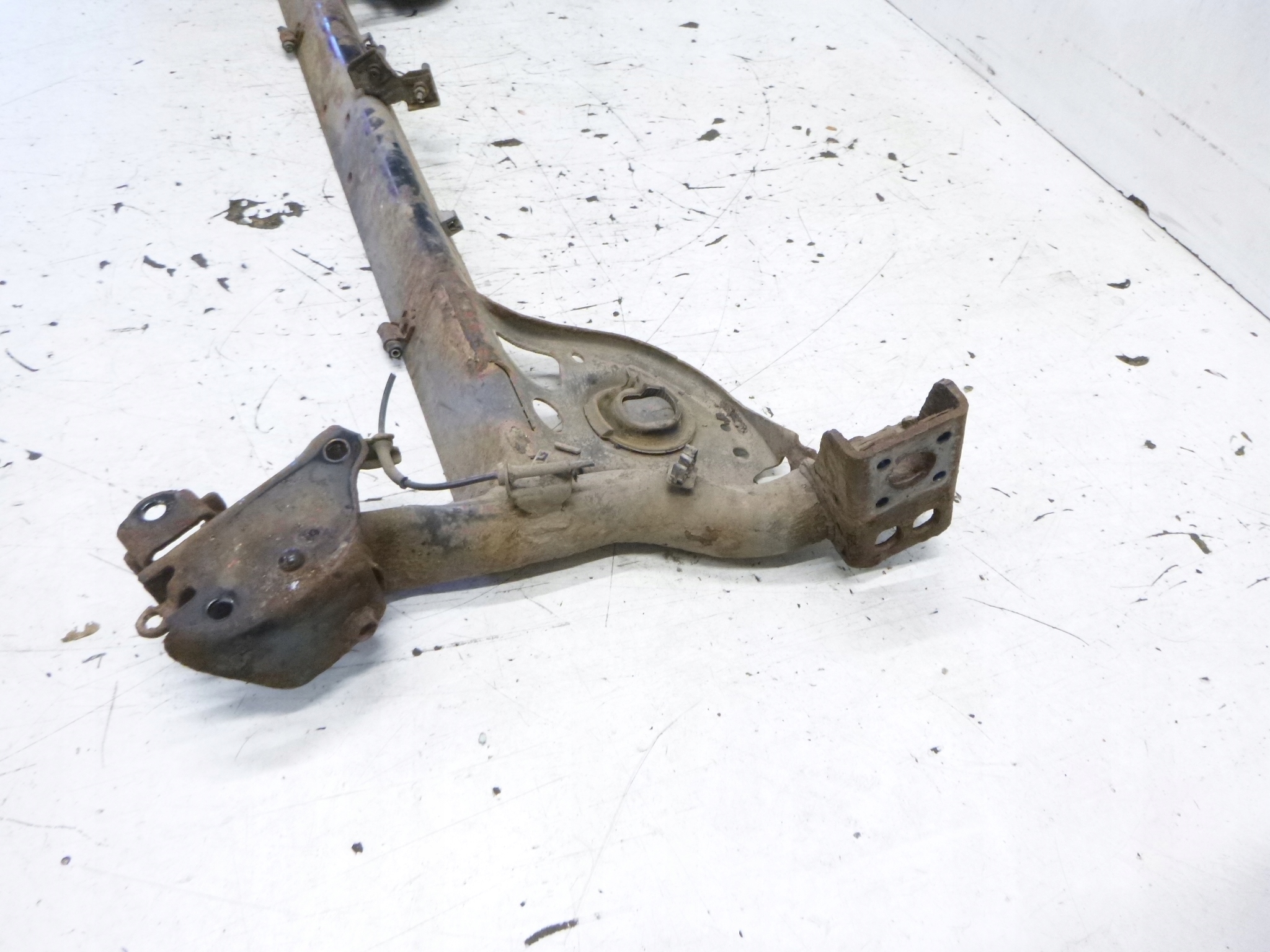 sider rear Nissan Micra K12 1.2 2005r.