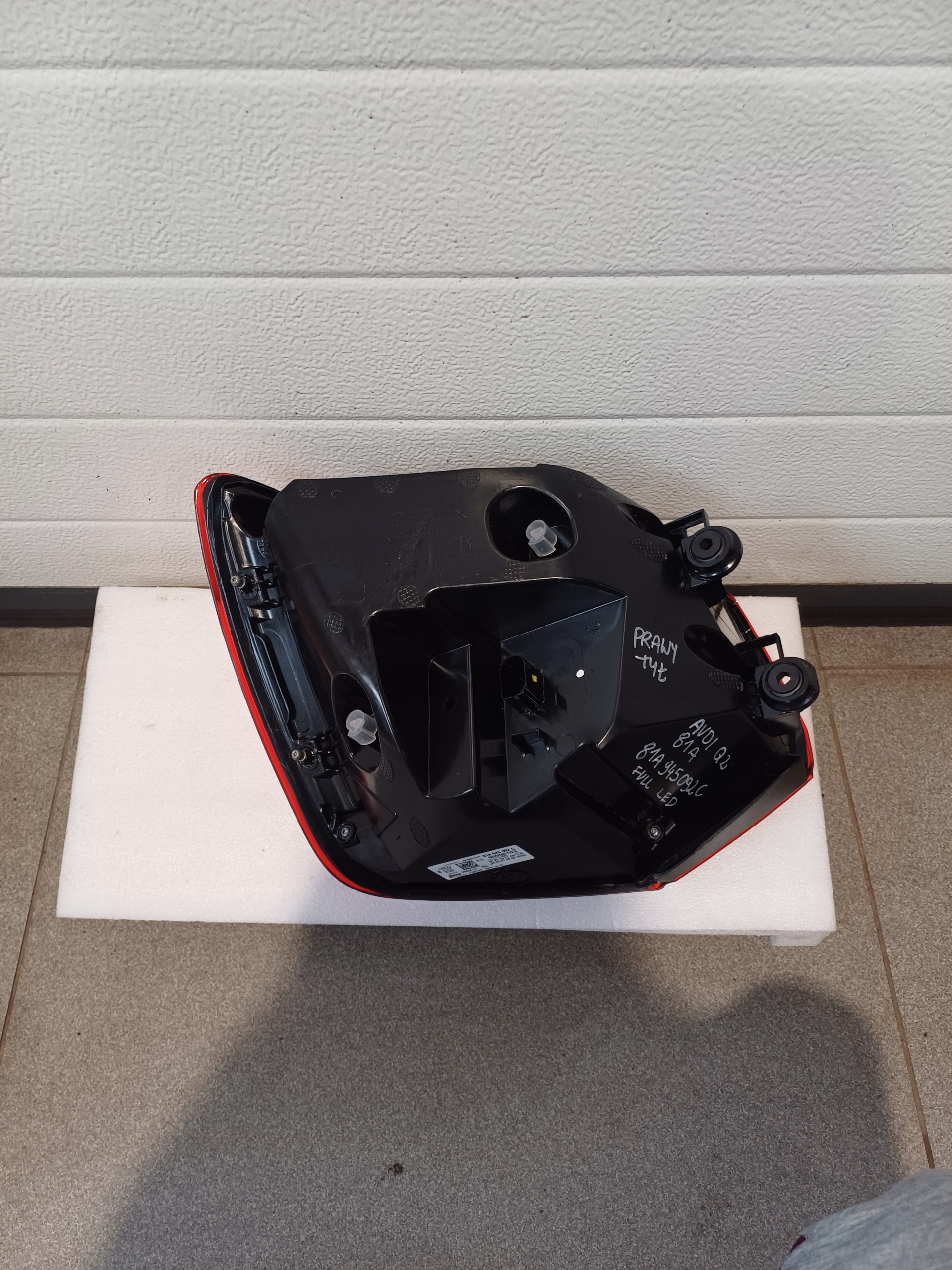light right rear part rear AUDI Q2 81A FULL LED 81A945092C new