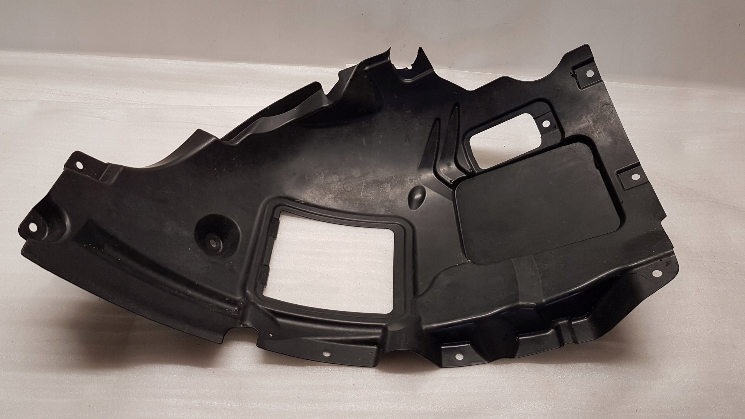 mudguard left front BMW F20 F21 7260709