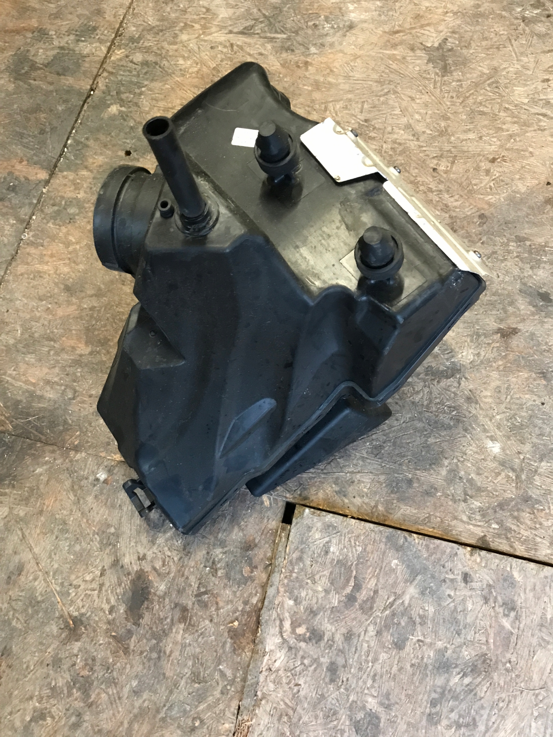 Gehäuse filter luft AUDI A4 B8 8K0133835AB
