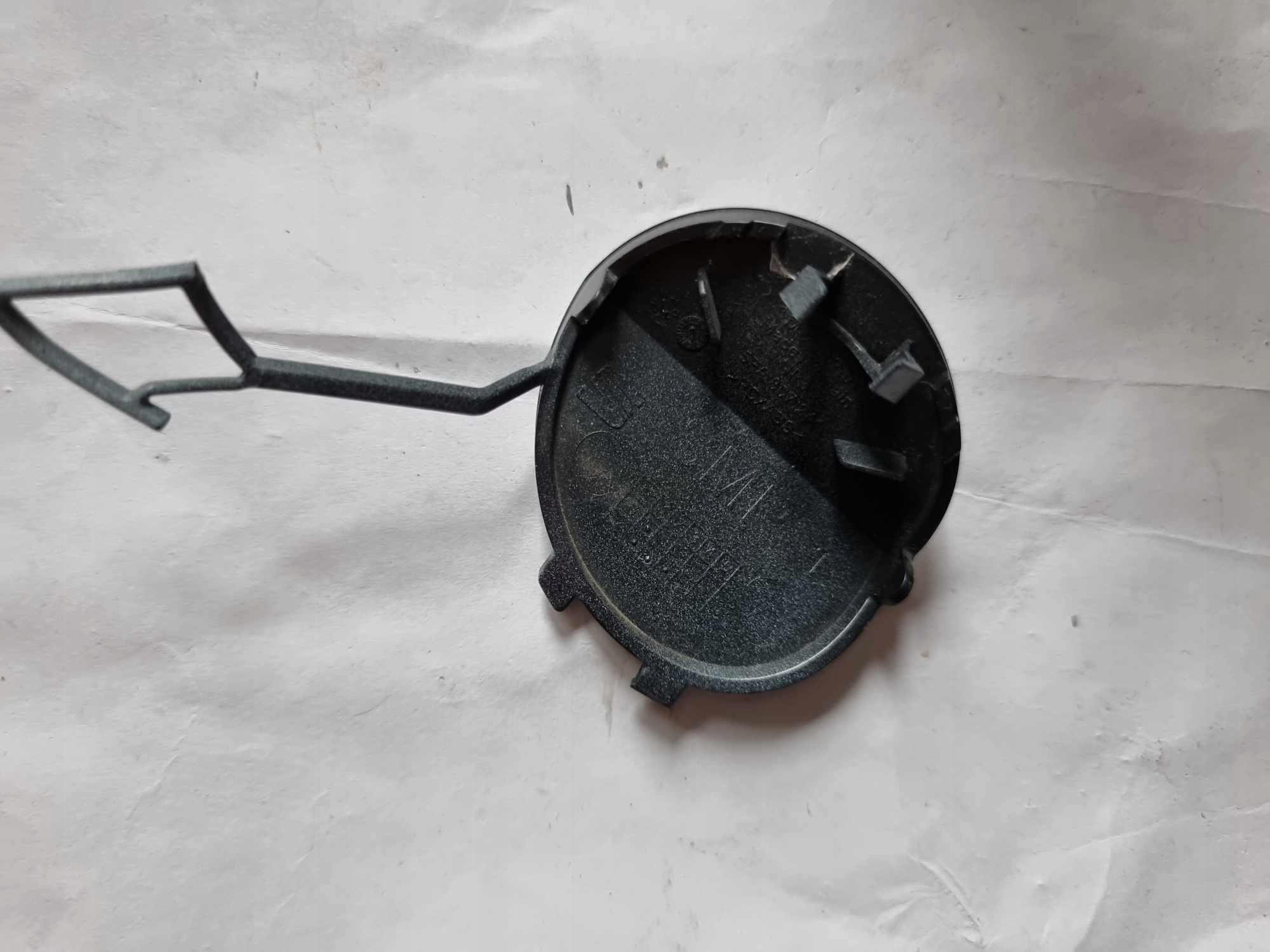 SEAT LEON IV 4 22r. -> Abschleppöse der Stoßstange vorne 5FA807241