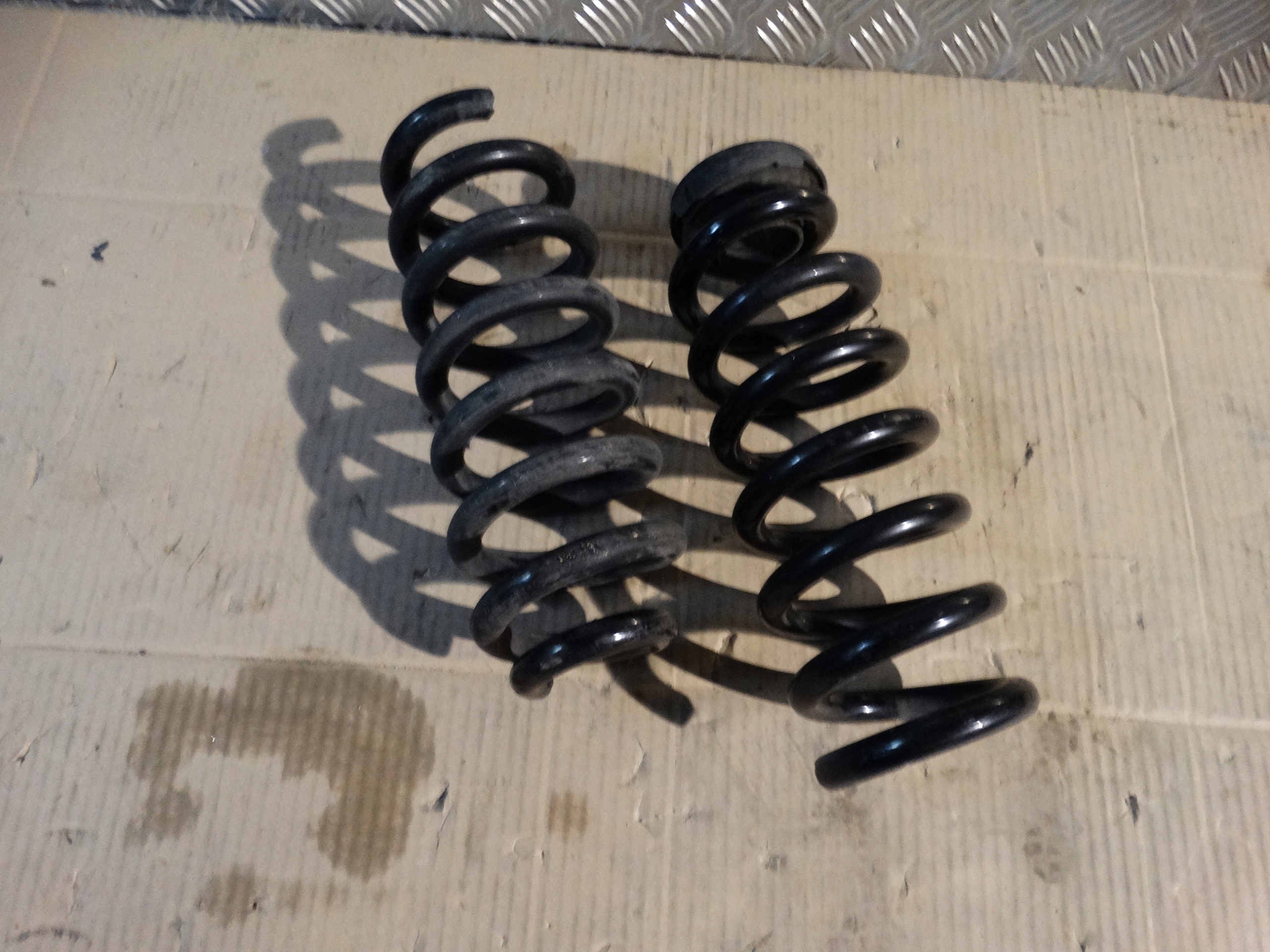 IDEALNE springs rear. MERCEDES W205 C43 1