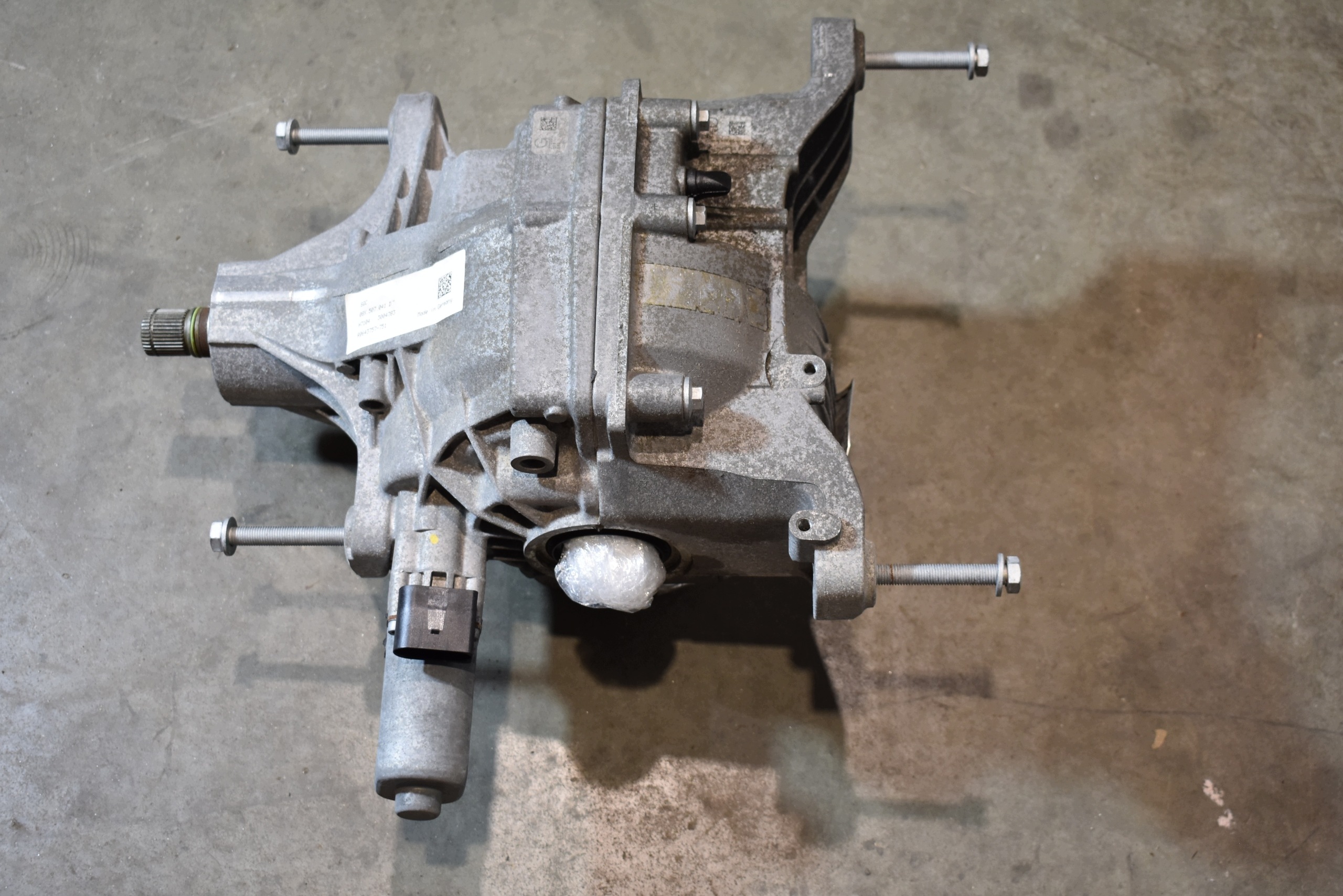 perfect condition diff DRFERENCJAL differential rear part rear PORSCHE PANAMERA 971 TURBO 1