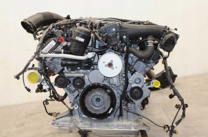 SILNIK AUDI A4 A6 A8 Q5 Q7 PORSCHE MACAN 95B 3.0 TDI CTB CTBA KOMPLETNY
