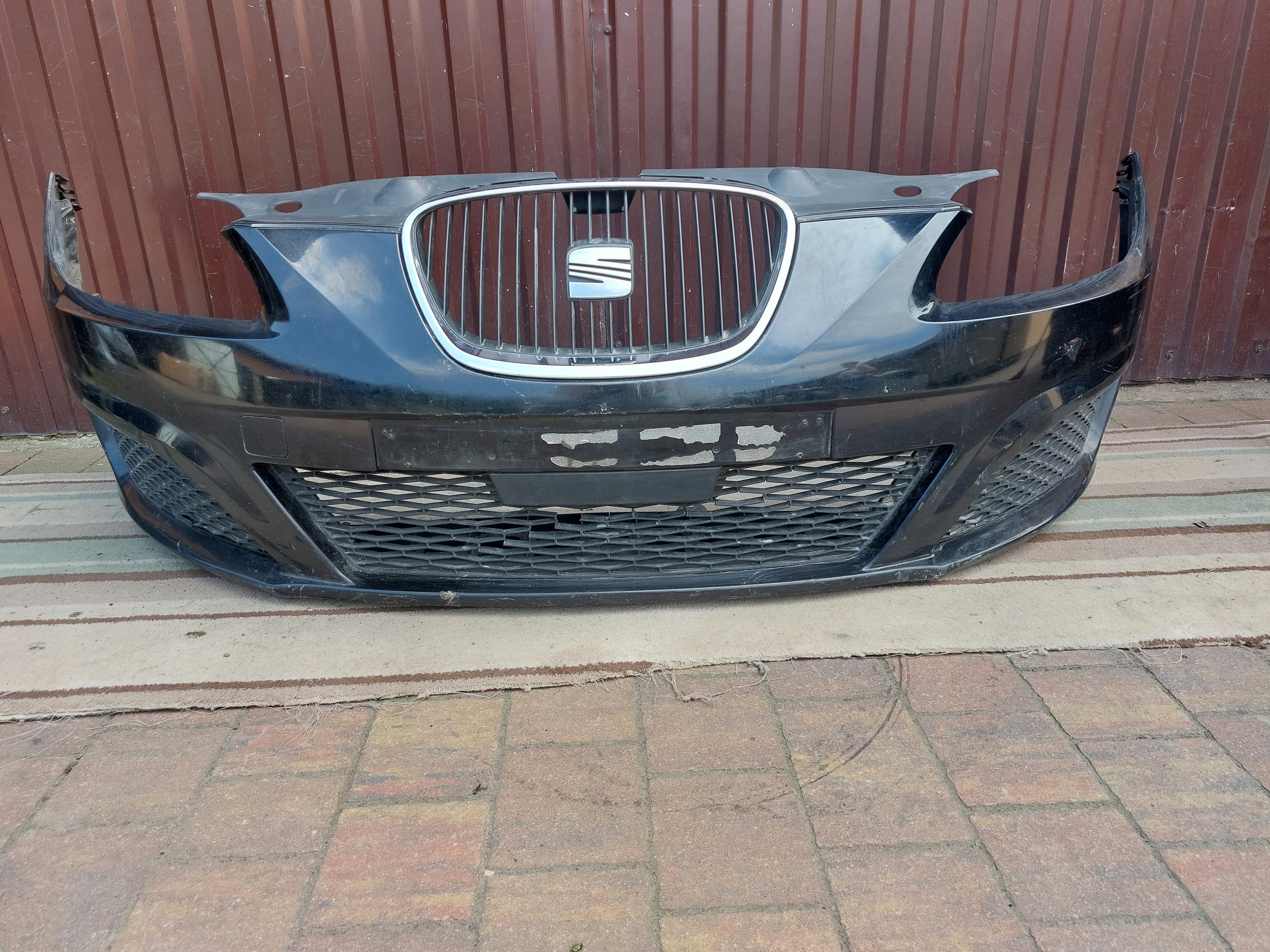 bumper front Seat Leon II lift 09-12 1P0807221M black