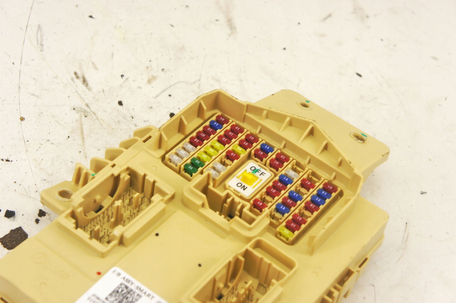 LJ301 Kia Optima IV JF 1.7d Skrzynka Bezpieczników Typ samochodu Samochody osobowe