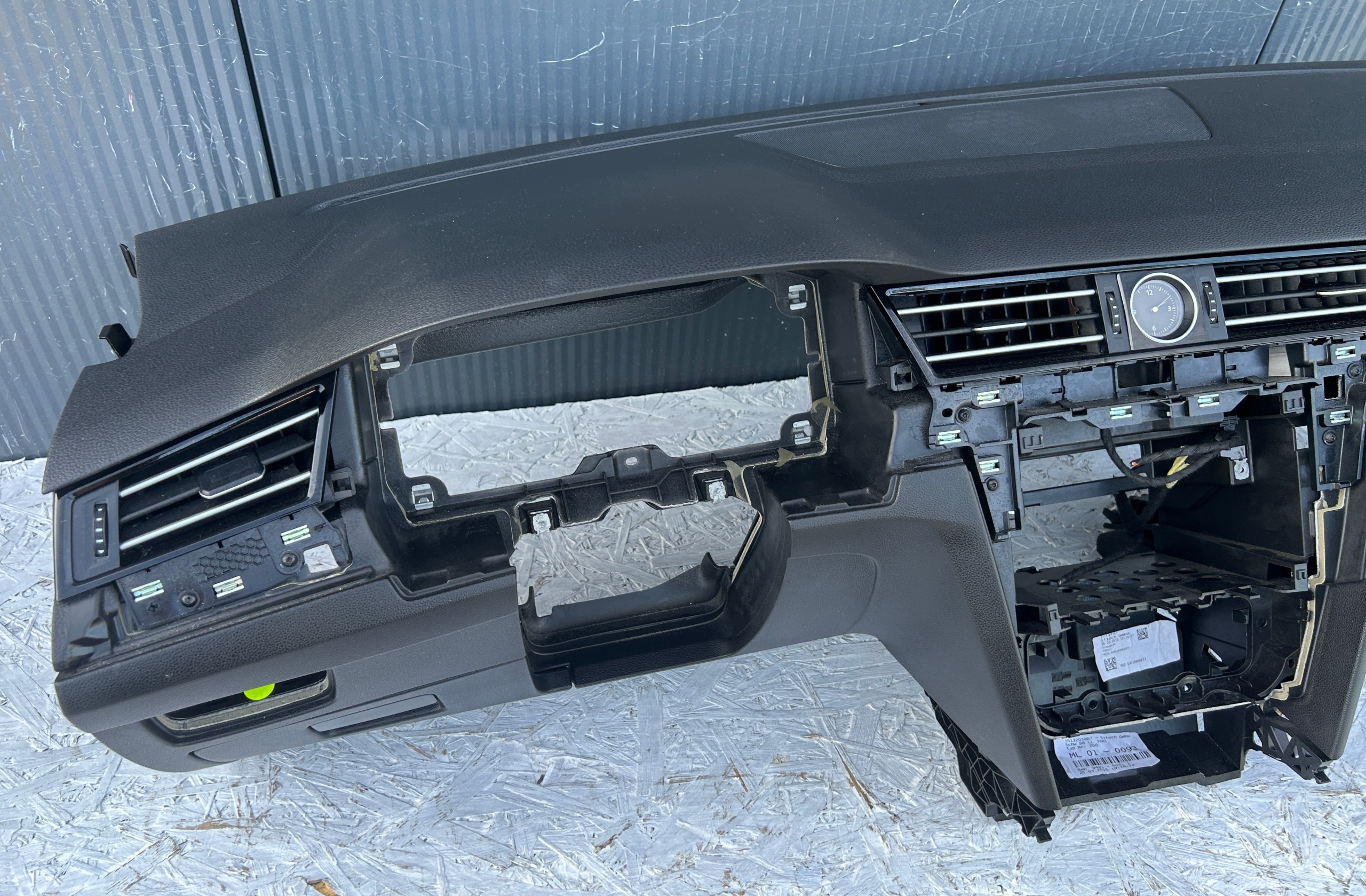 dashboard console airbag airbag VW PASSAT B8 14- DEMONTAZ
