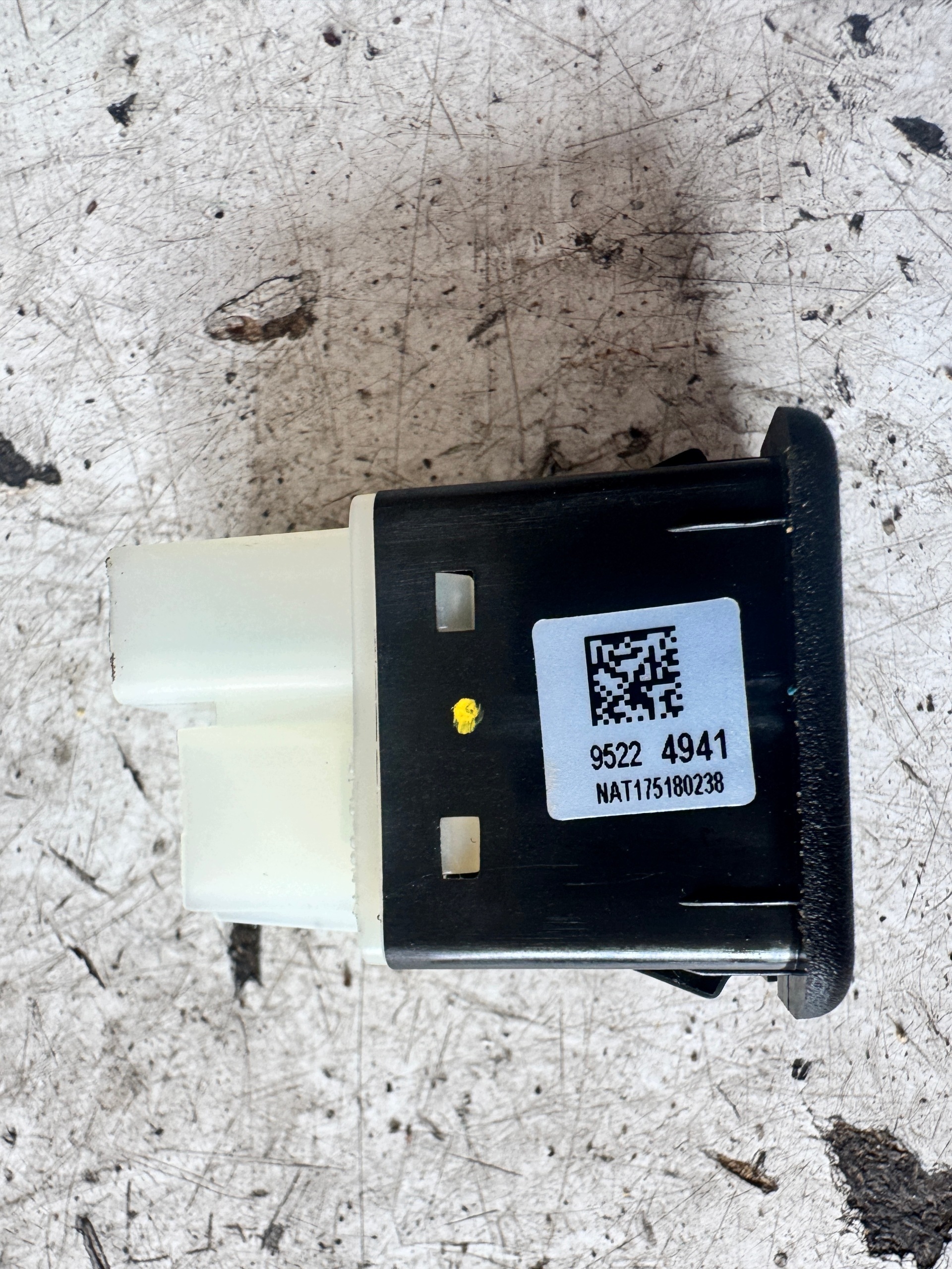 OPEL CORSA E adapter USB AUX 95224941