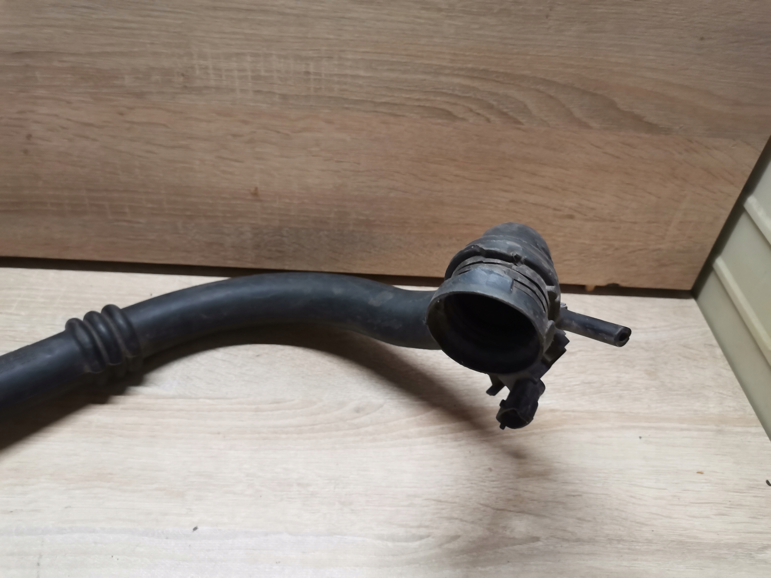 cijev prijenos turbine RENAULT 1.5 DCI 8200296598