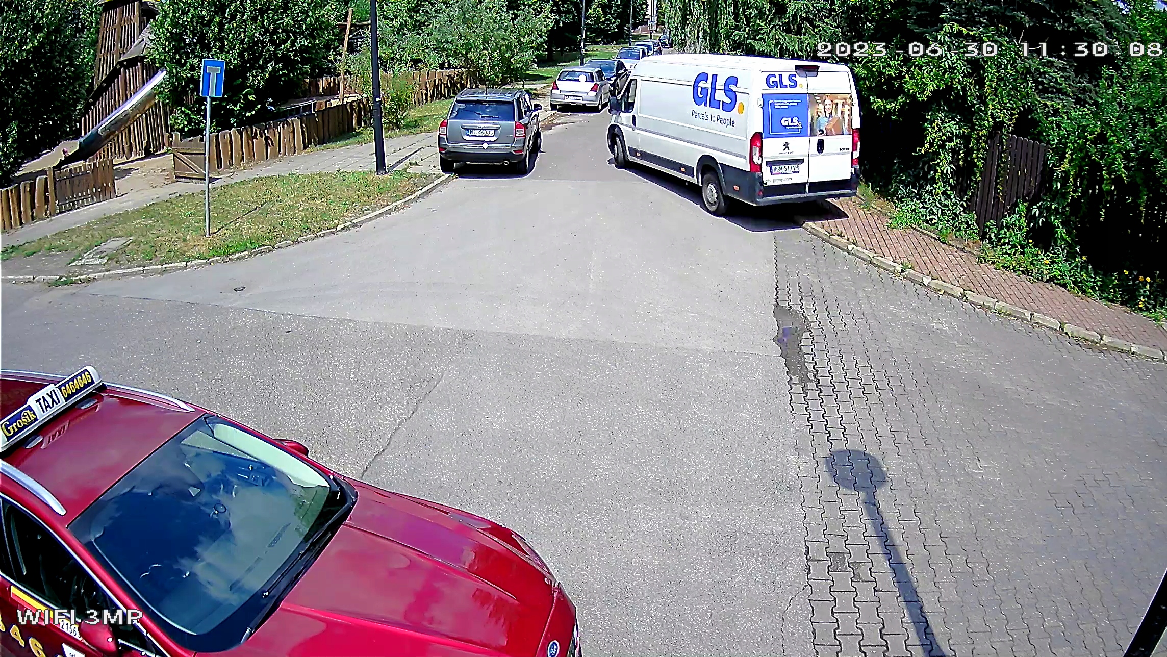 ZESTAW WIFI 4 KAMERY 3MPX Z MIKROFONEM 4TB FULLHD+ Technologia IP