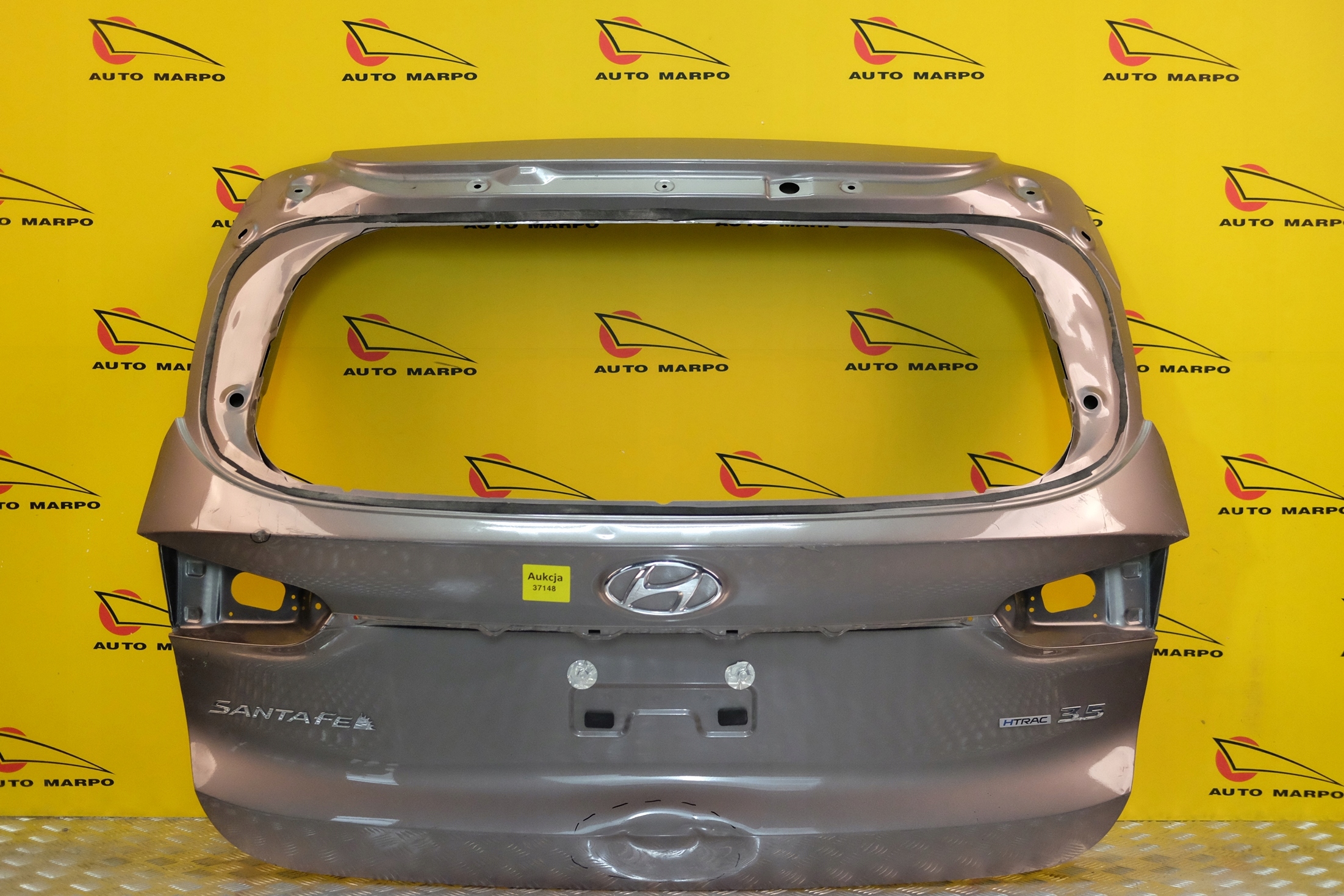 HYUNDAI SANTA FE 2019- KLAPA TYŁ BAGAŻNIKA TYLNA Numer katalogowy części SANTAFE2019-KLAPATYŁ
