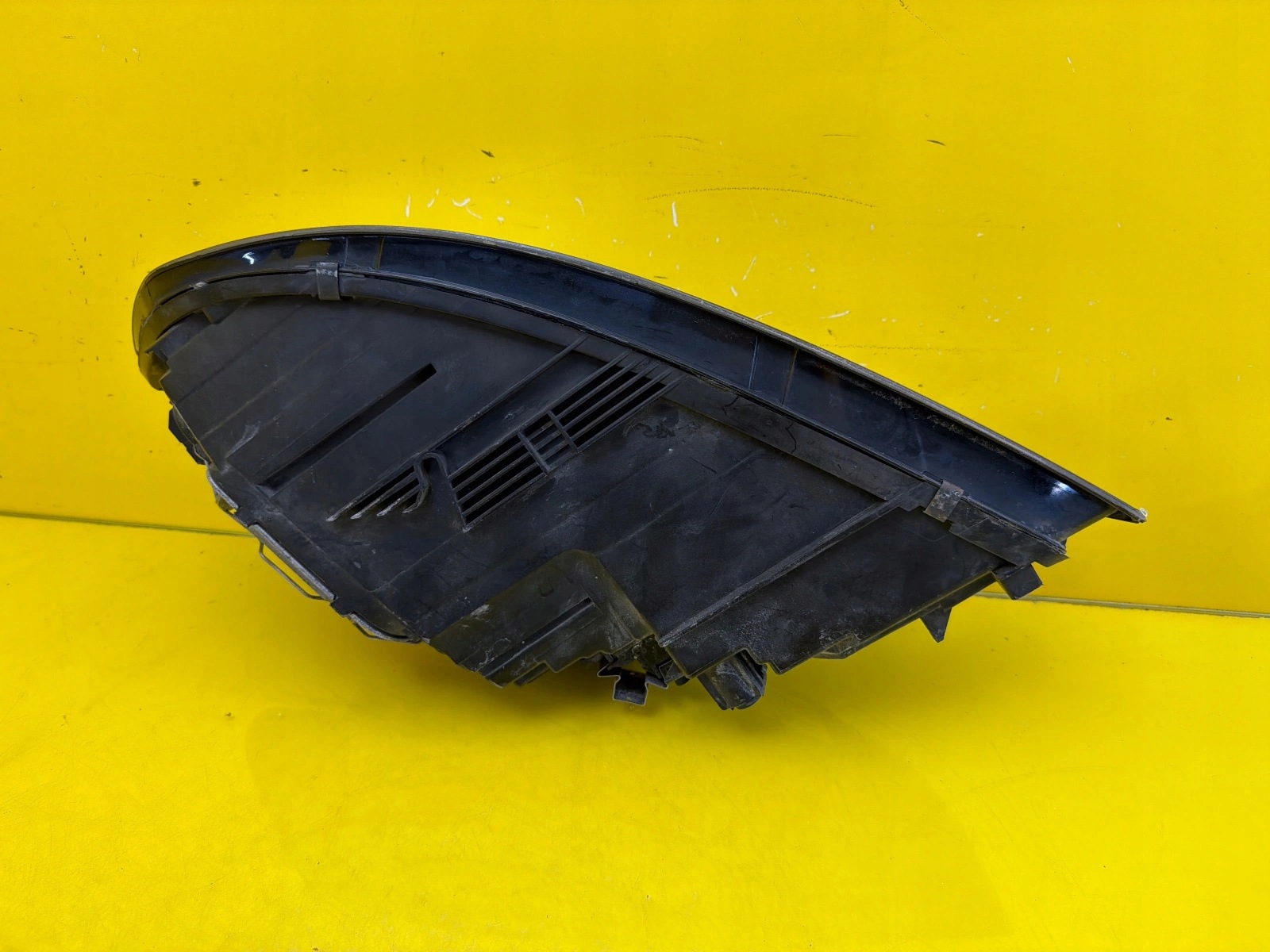 light right Volvo S40 V50 Lift 2007-2012 31265699 Xenon