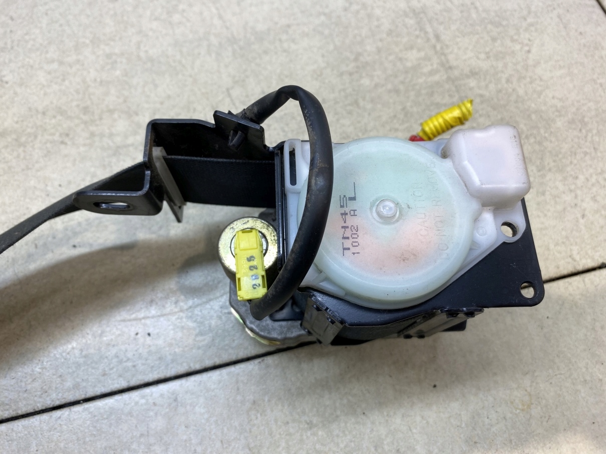 Gurten Sicherheits links vorne PAJERO PININ TKAB2EN250