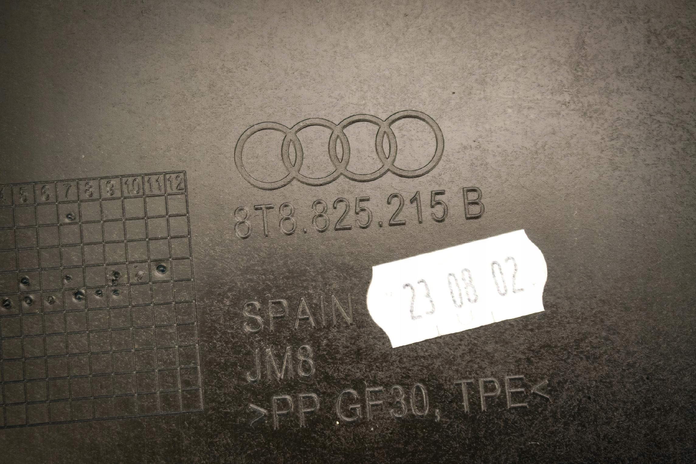 cover chassis left Audi A5 S5 Spb 8T8825215B