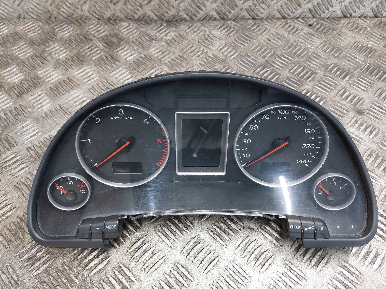 running board STARTOWY AUDI A4 B7 8E0907401AJ 8E0910401E 4B0905851M 8E0920931P