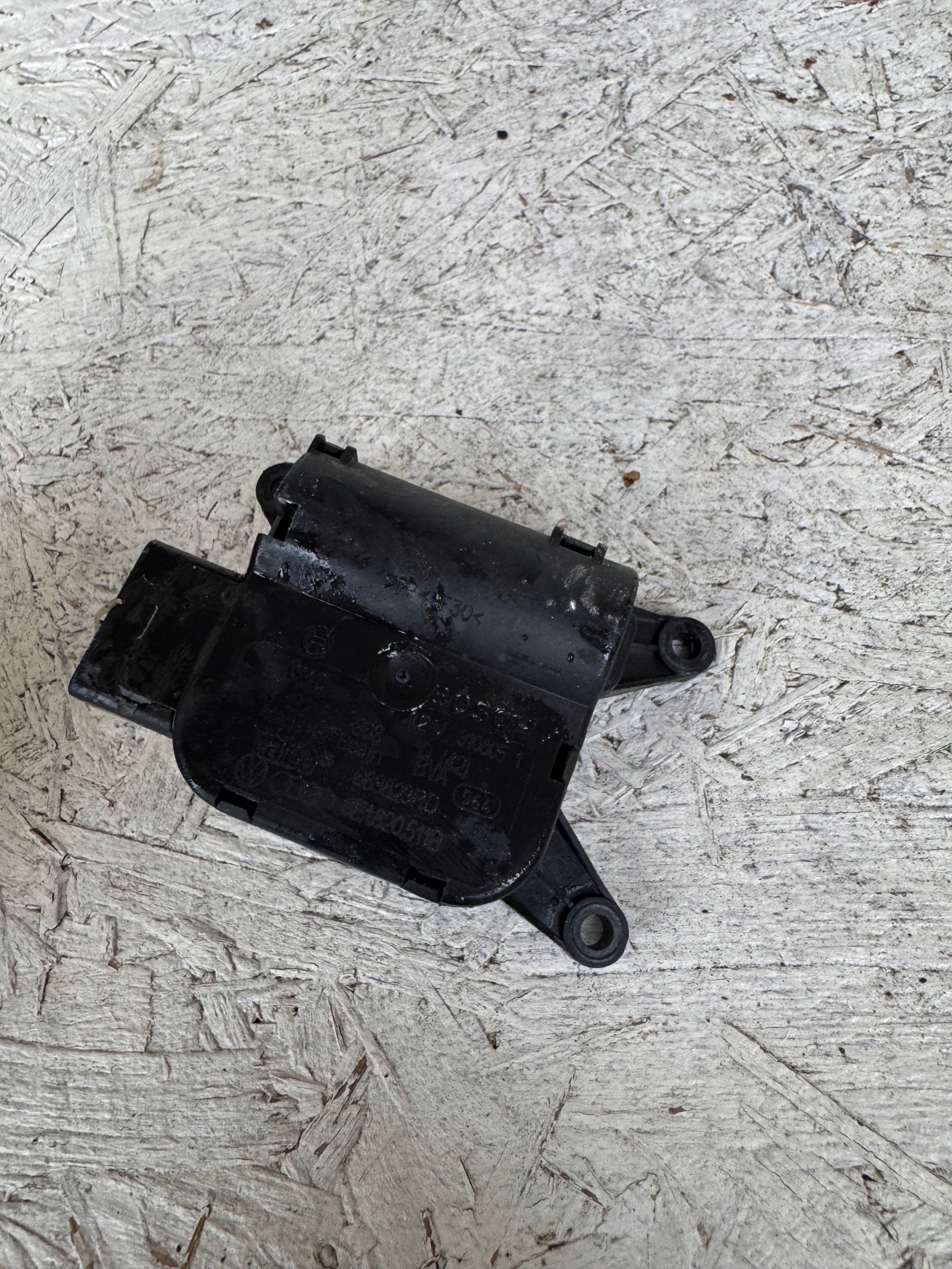 Micro moteur Bloc de chauffage complet AUDI A4 B6 B7 EXEO 8E1820511B 0132801303
