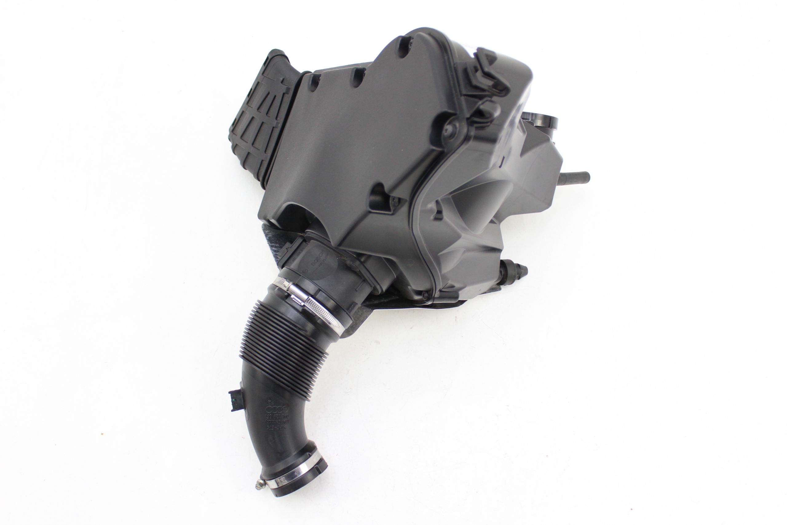 8K0133835CD - AUDI A5 8T LIFT корпус фильтра POW 8K0133843L