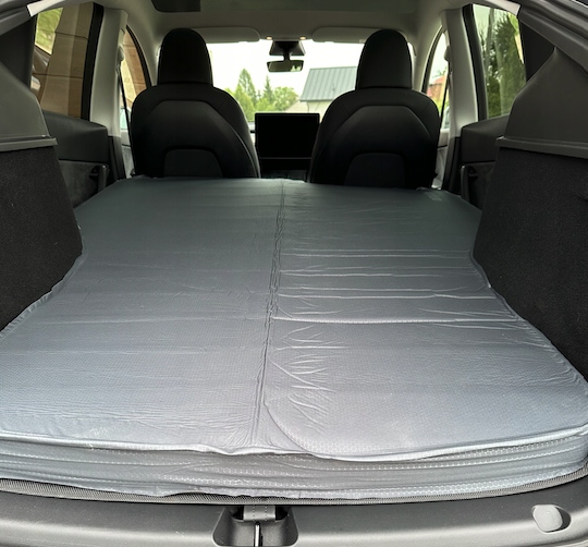 HIKENTURE materac piankowy do samochodu Tesla 8 cm. samopompujący Producent Inny