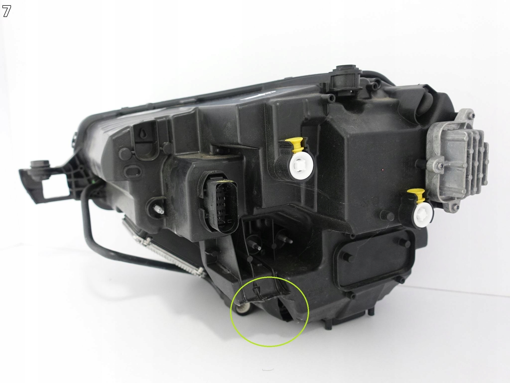 SKODA KAROQ 57B LIFT 22- light FULL LED CRYSTAL LIGHTING right EU