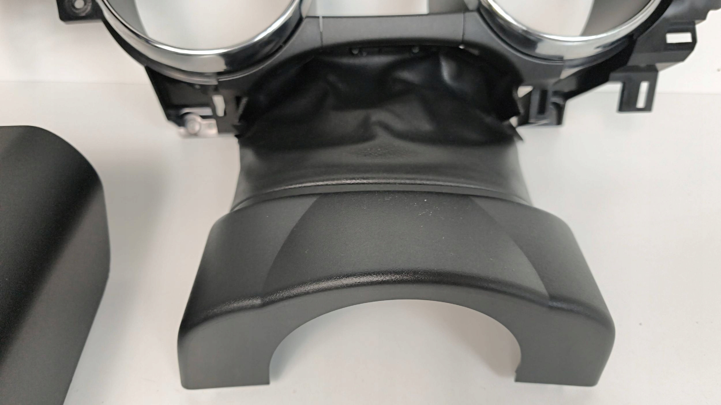 Ford Mustang VI frame cover of dials GR3B-3530-A