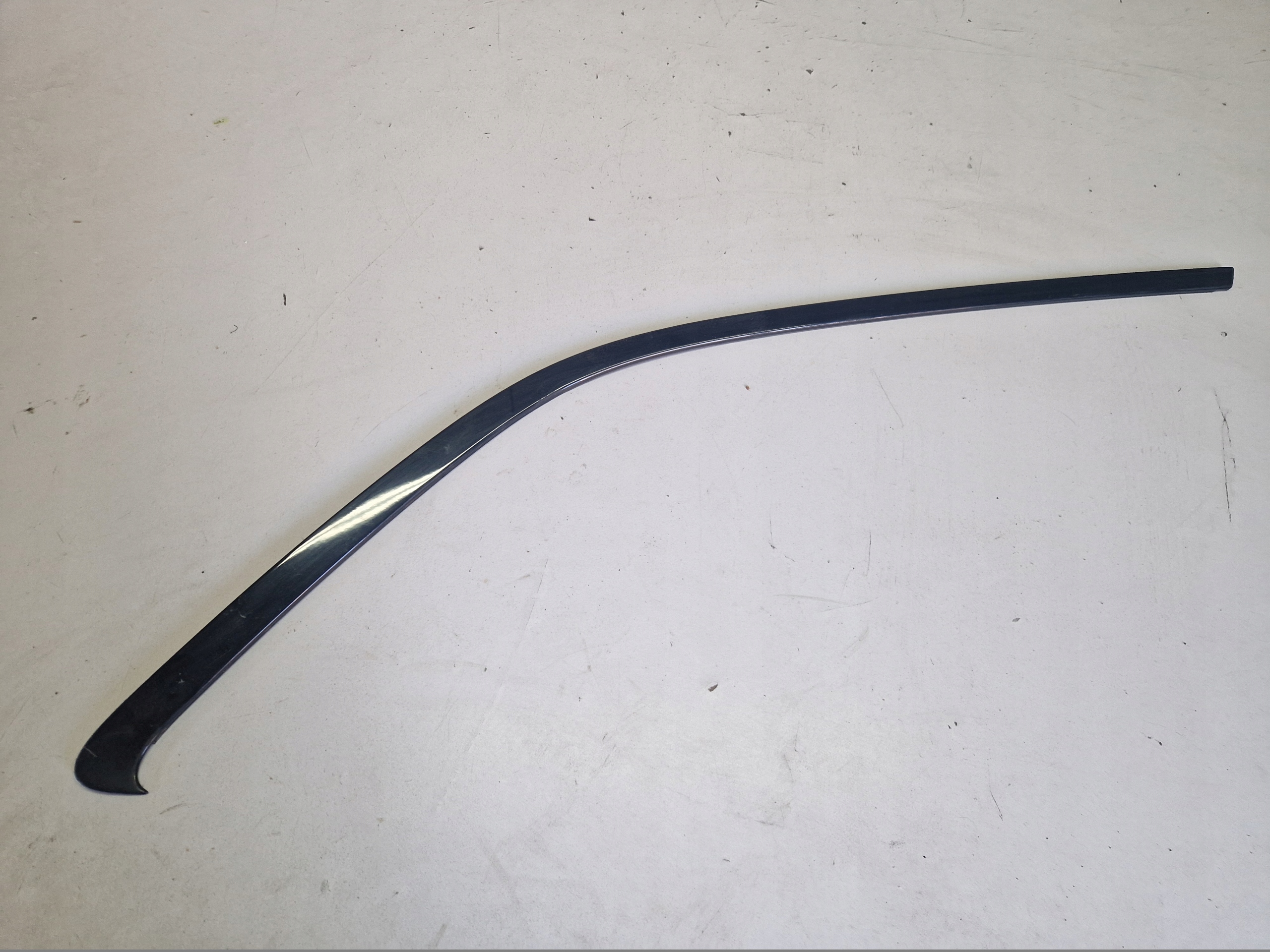 AUDI Q7 4L moulding windows right