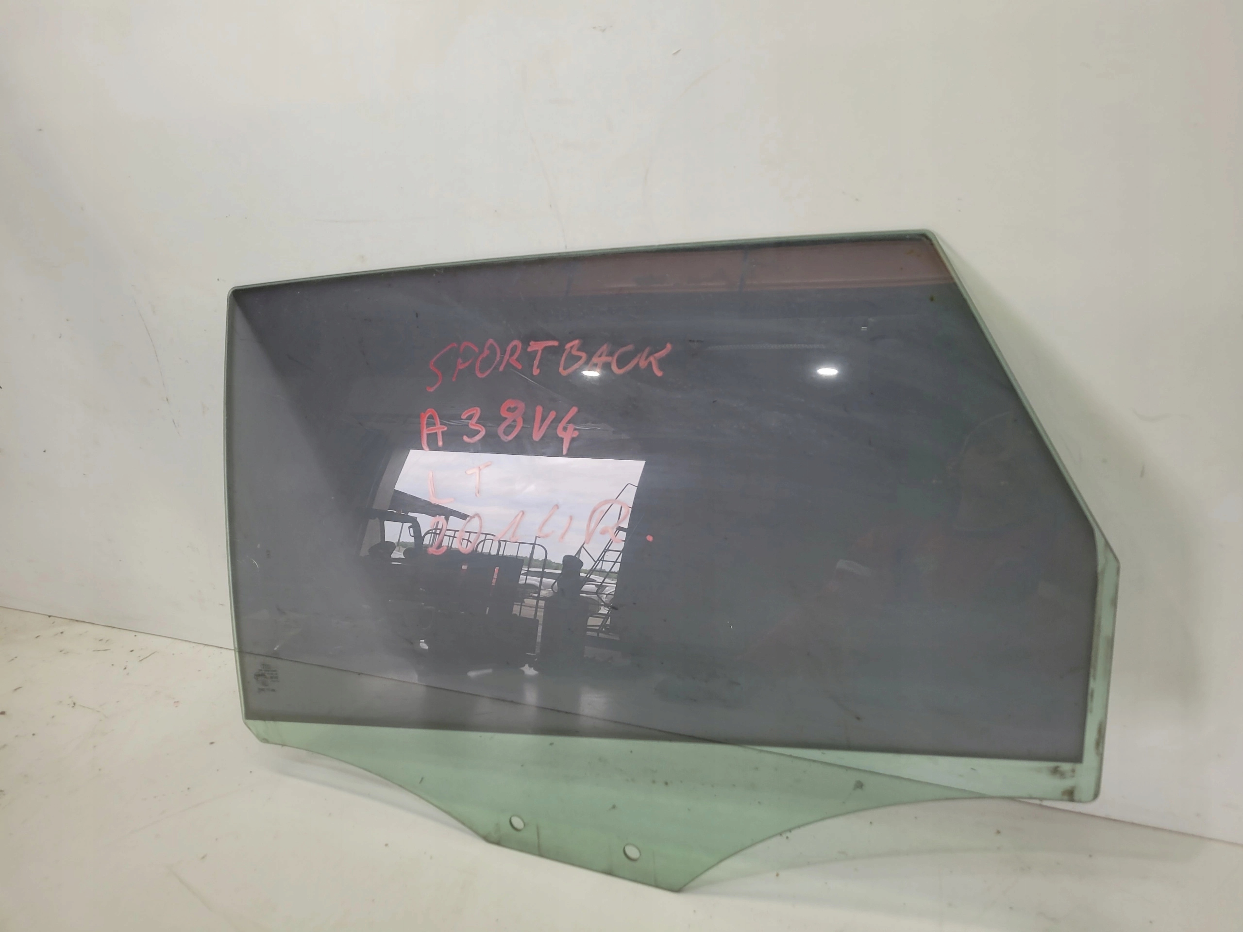 window side door left rear part AUDI A3 8V4 2014 ROK SPORTBACK