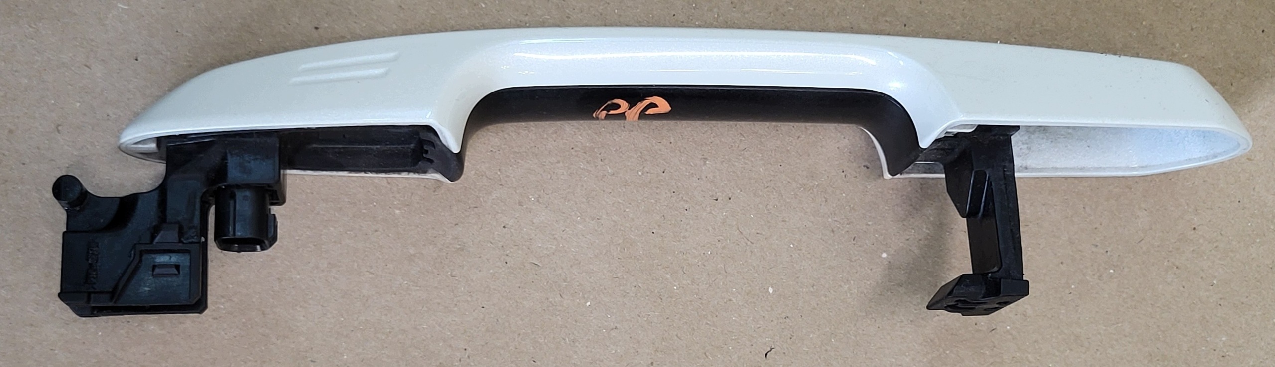 handle exterior Z door right front sensor TOYOTA RAV4 V OE EUROPA BIALA