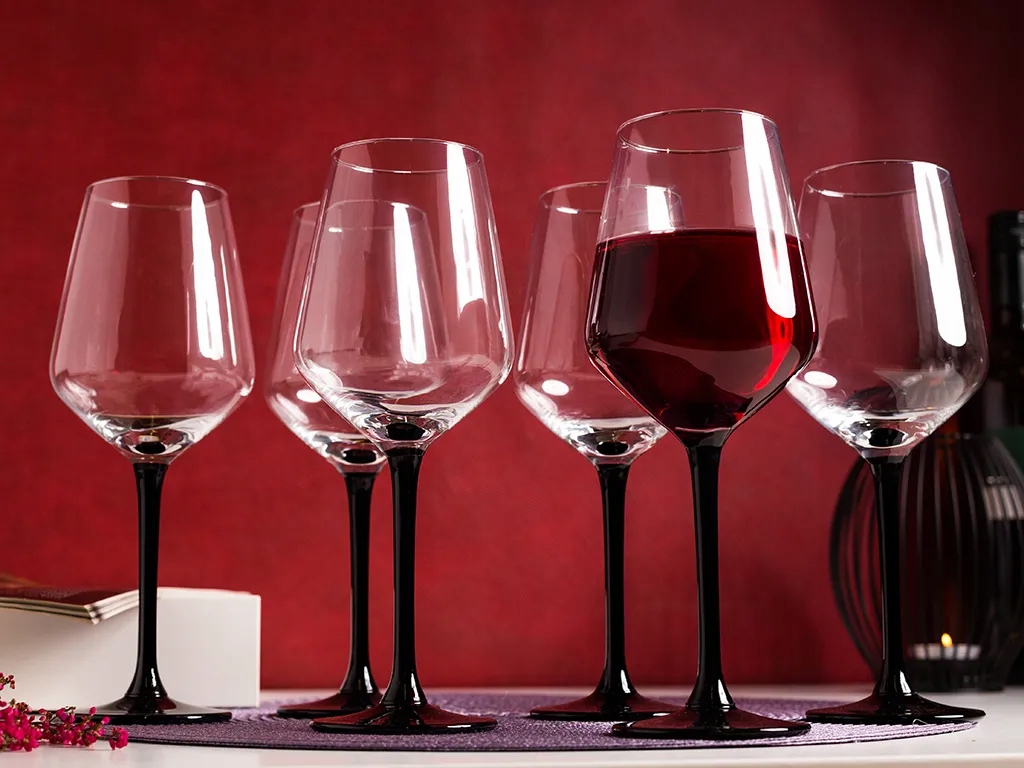 Kieliszki do wina czerwonego Altom Design Rubin Black 370 ml Prezent Marka Altom Design