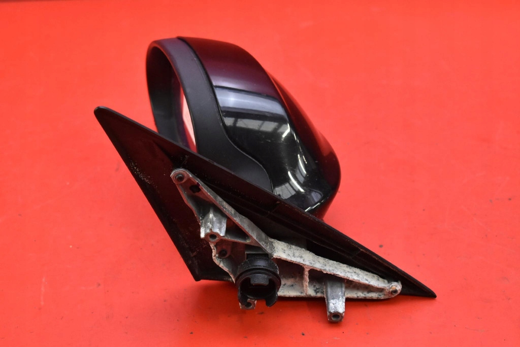 mirror left 668 EU 7075626 BMW E90 E91 04-10 5 PIN