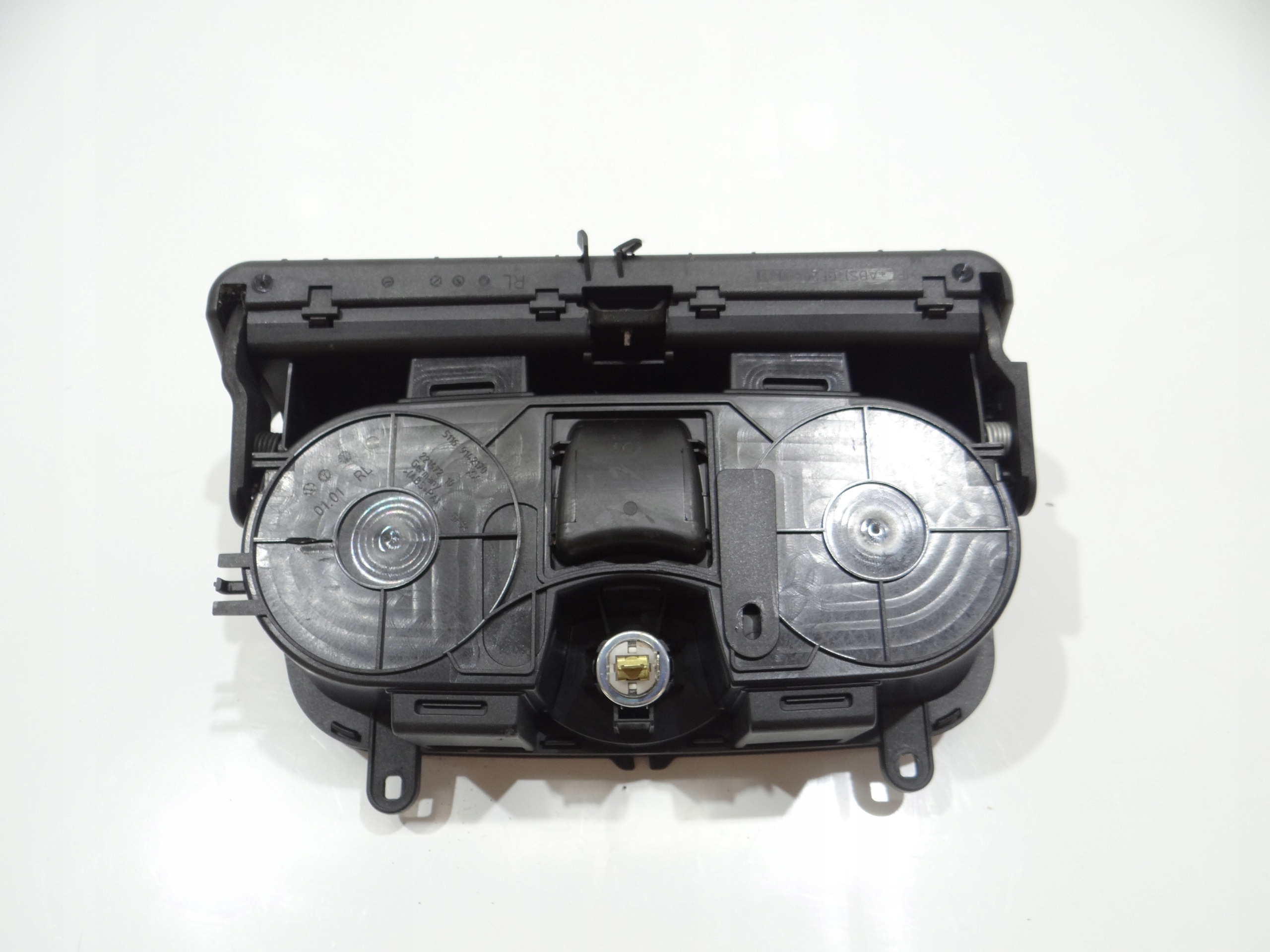 passenger compartment bracket for KUBKI BMW F07 GT 9142170