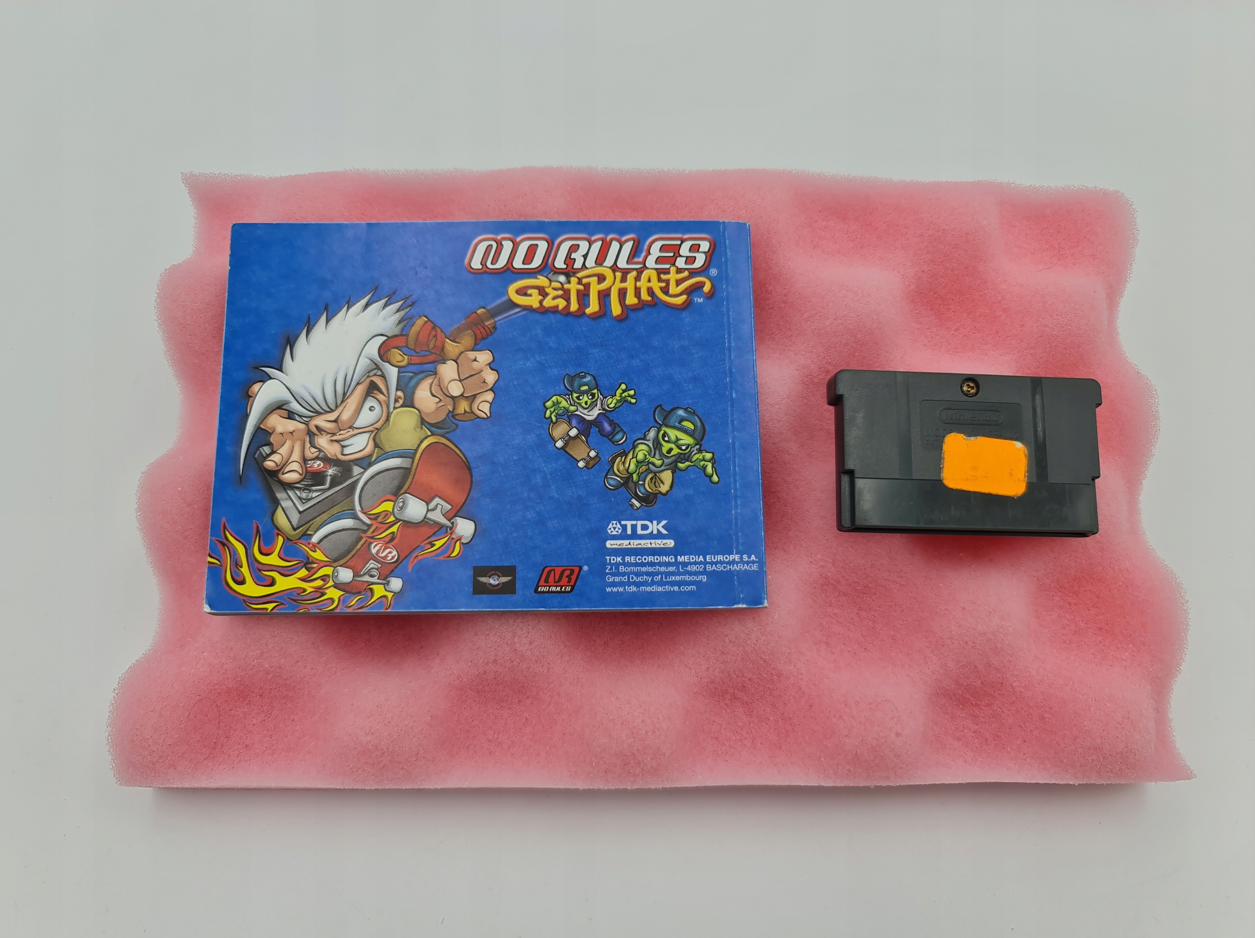 GAME BOY ADVANCE NO RULES GET PHAT Tematyka gry akcji