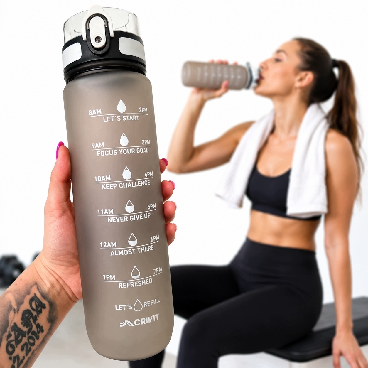 Butelka na Wodę Crivit Bidon Sportowy z Motywatorem Miarka 900ML Szczelna