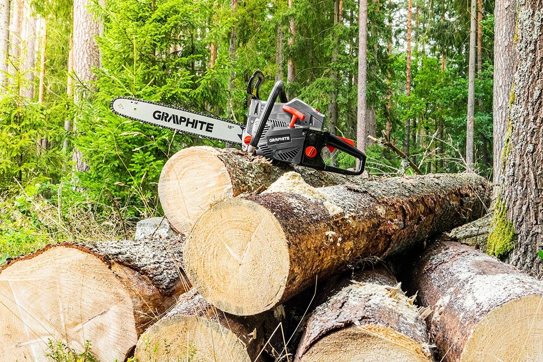 GRAPHITE 58G952 PILARKA PIŁA SPALINOWA DO DREWNA 2,72KM 46cm PROWADNICA 18" Seria TOP-58G952