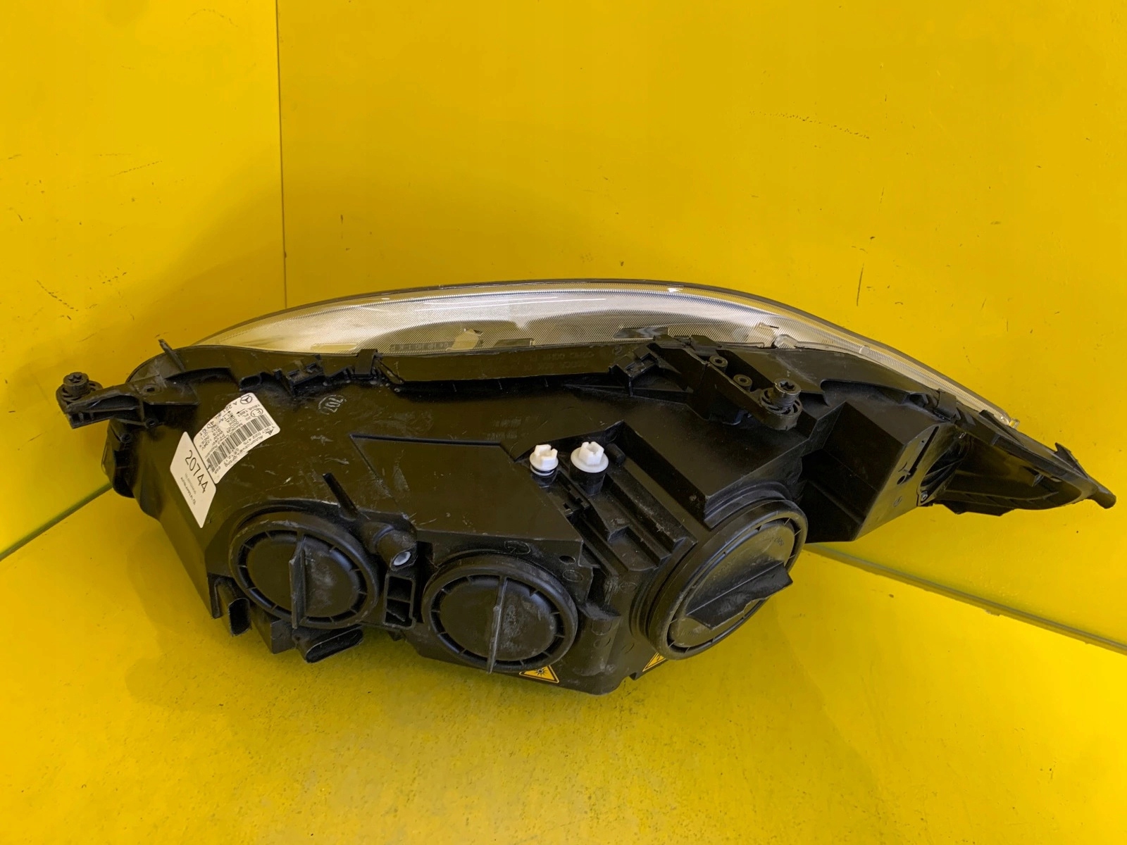 Mercedes-Benz S W221 light right A2218204061 XENON