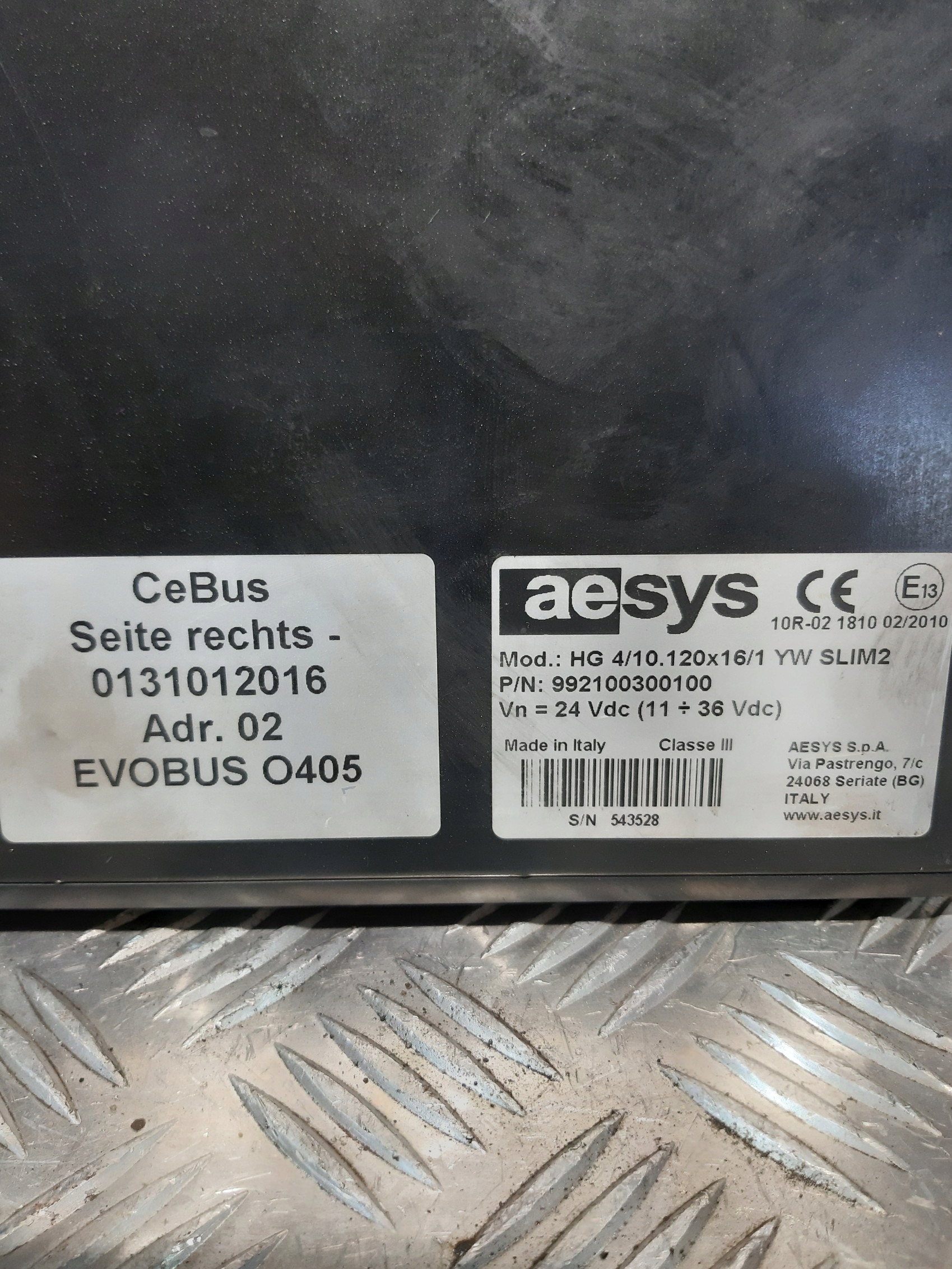 display AESYS HG 4/10.120x16/1 YW SLIM2 EVOBUS