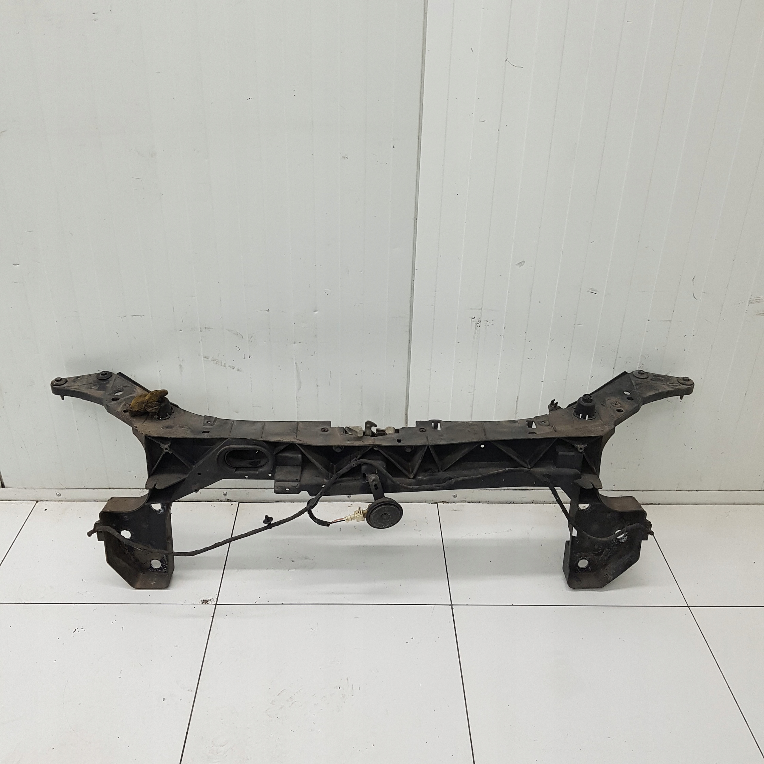 support panel for radiators RENAULT CLIO 3