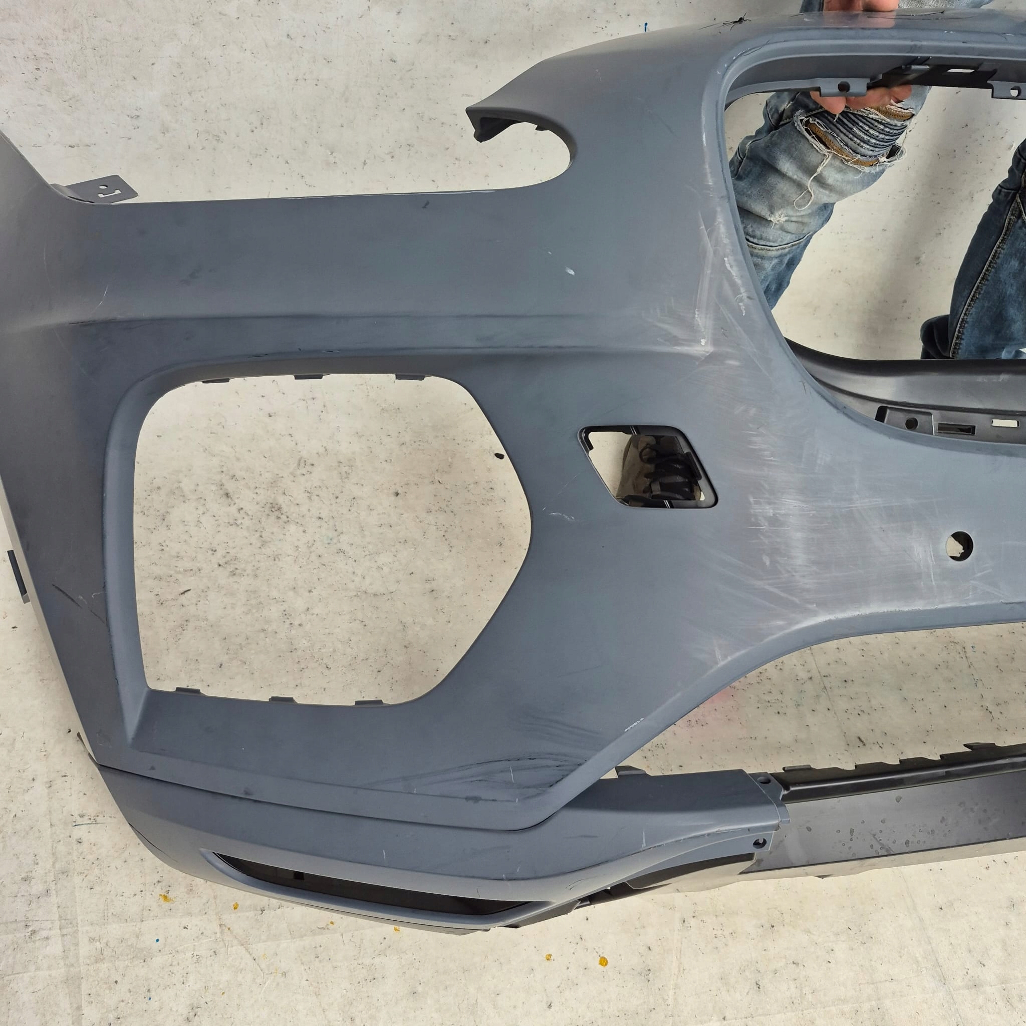 JAGUAR E-PACE 18- bumper front front PDC J9C3-17F003-C