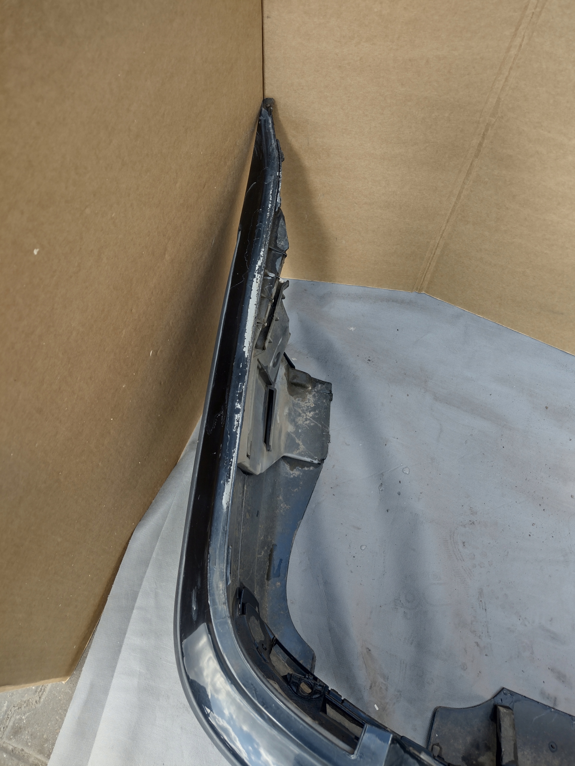 Paraurti posteriore BMW 3 E46 Touring k: 668/9