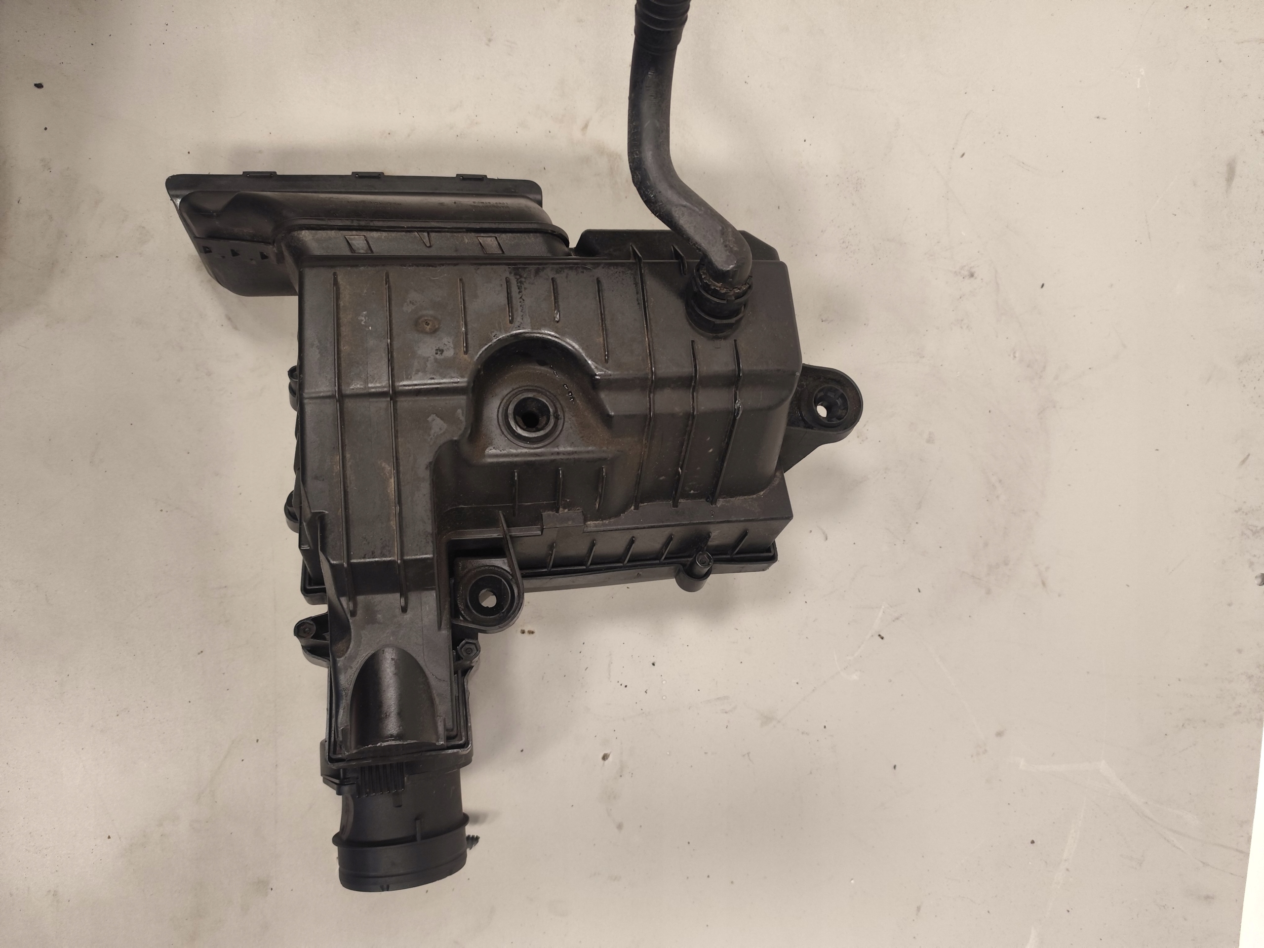 VW PASSAT B8 3G Gehäuse filter luft