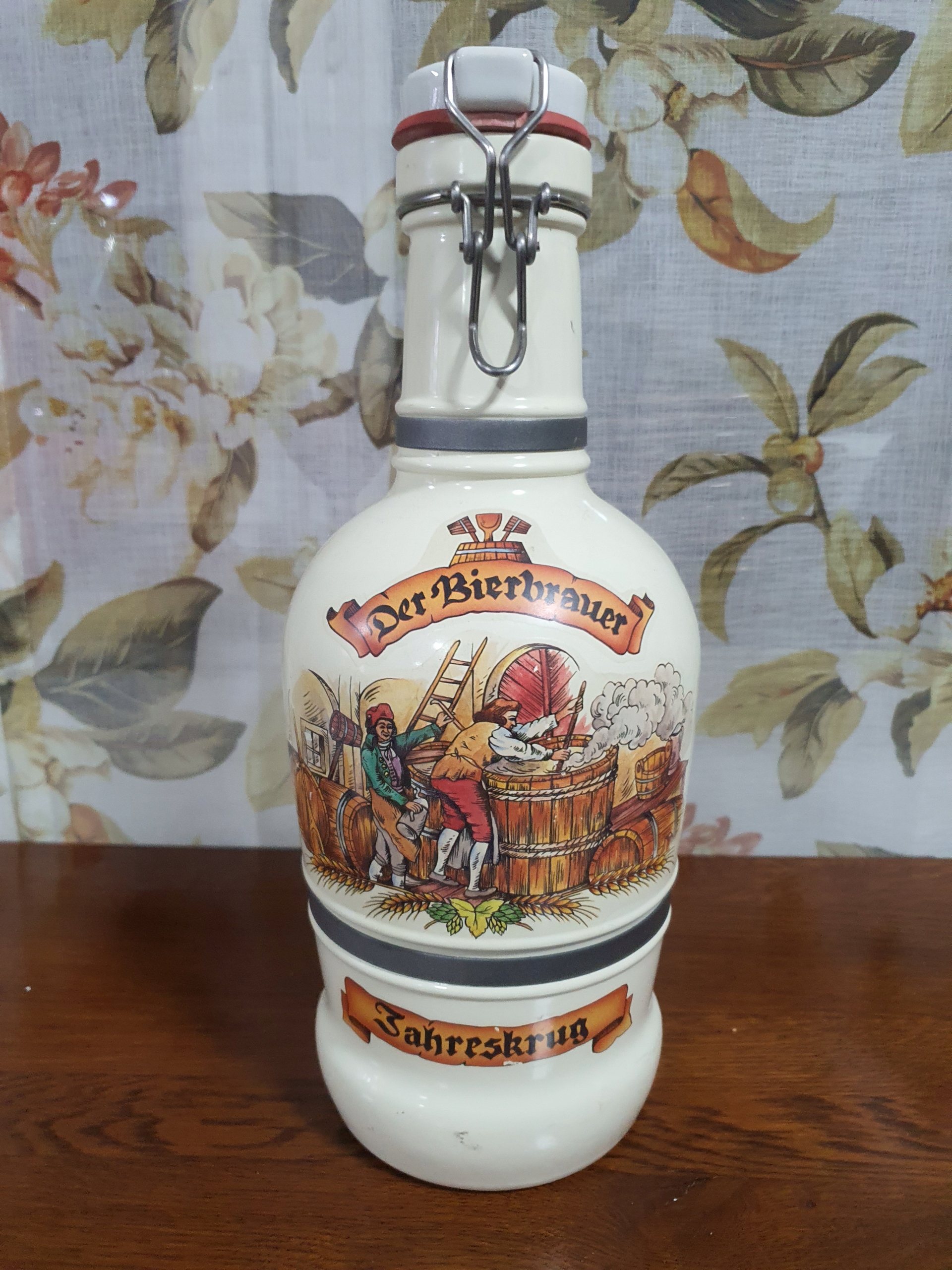 Butelka kolekcjonerska z krachlą ,