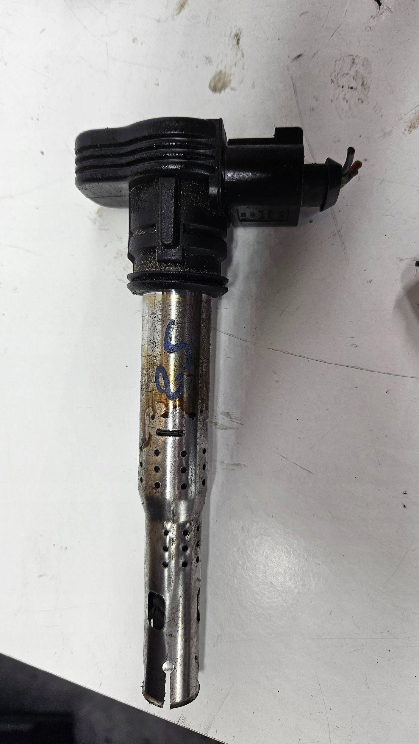 VW PASSAT B7 USA 2.5B Jetta Beetle CBT coil ignition 07k905715f