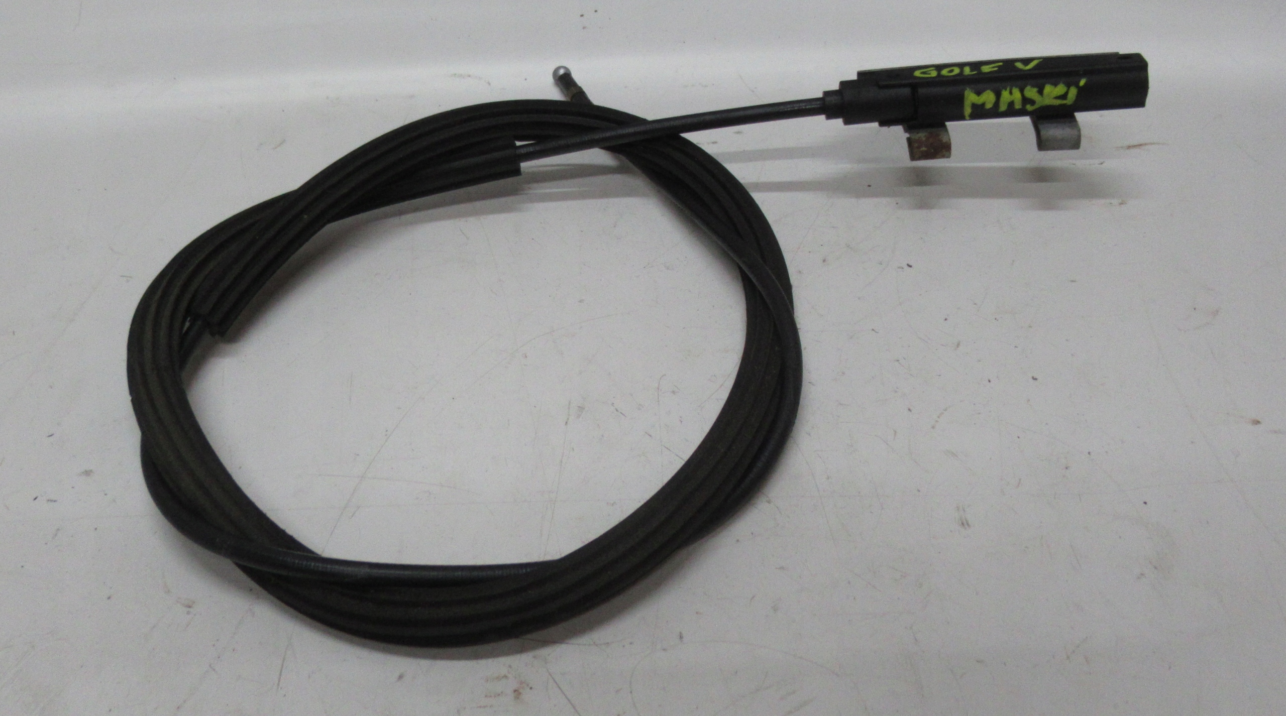 VW GOLF V 05R Câble Levier du capot 1K1823535A