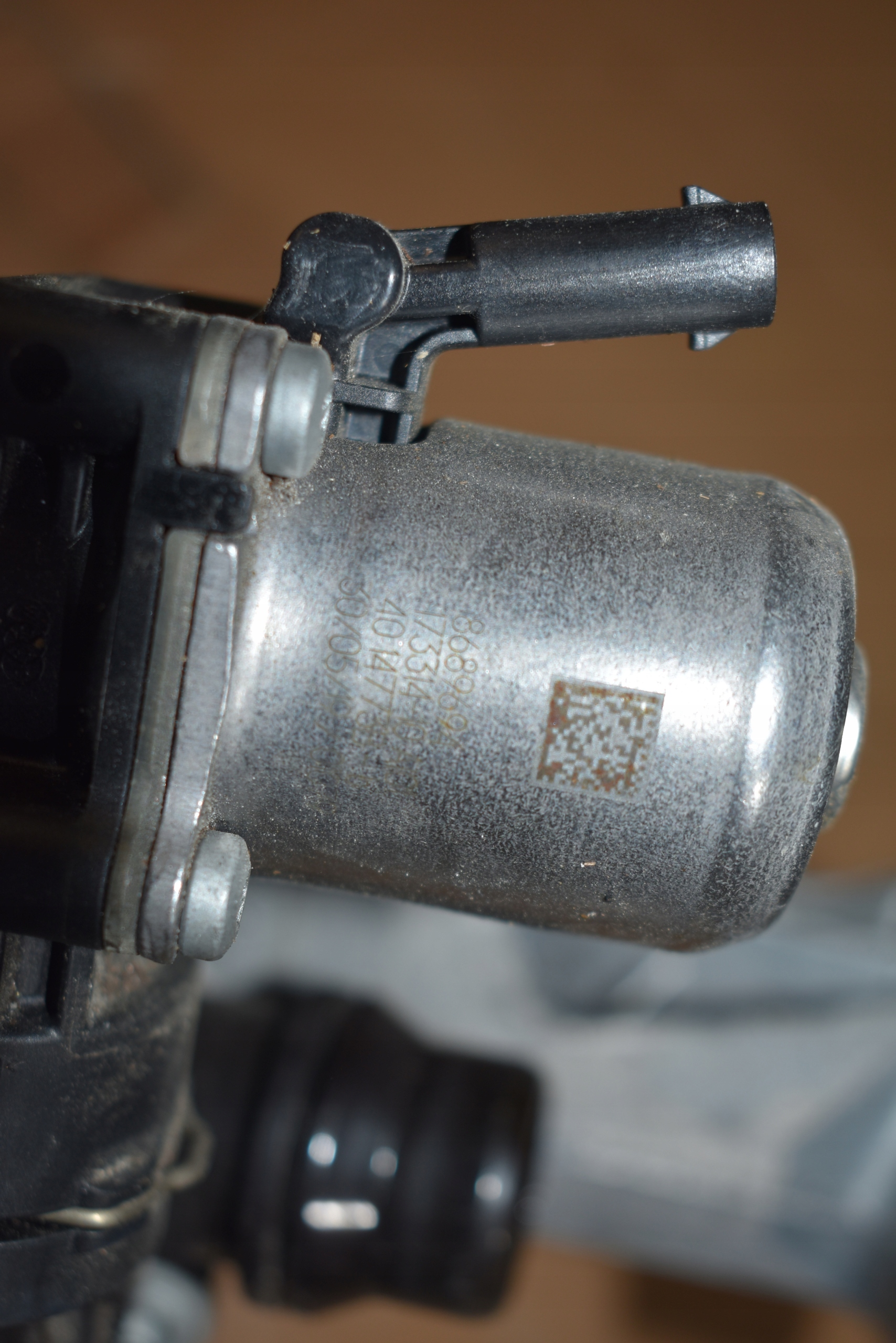 IDEALNA Pompa WODNA termostato BMW G01 G02 1